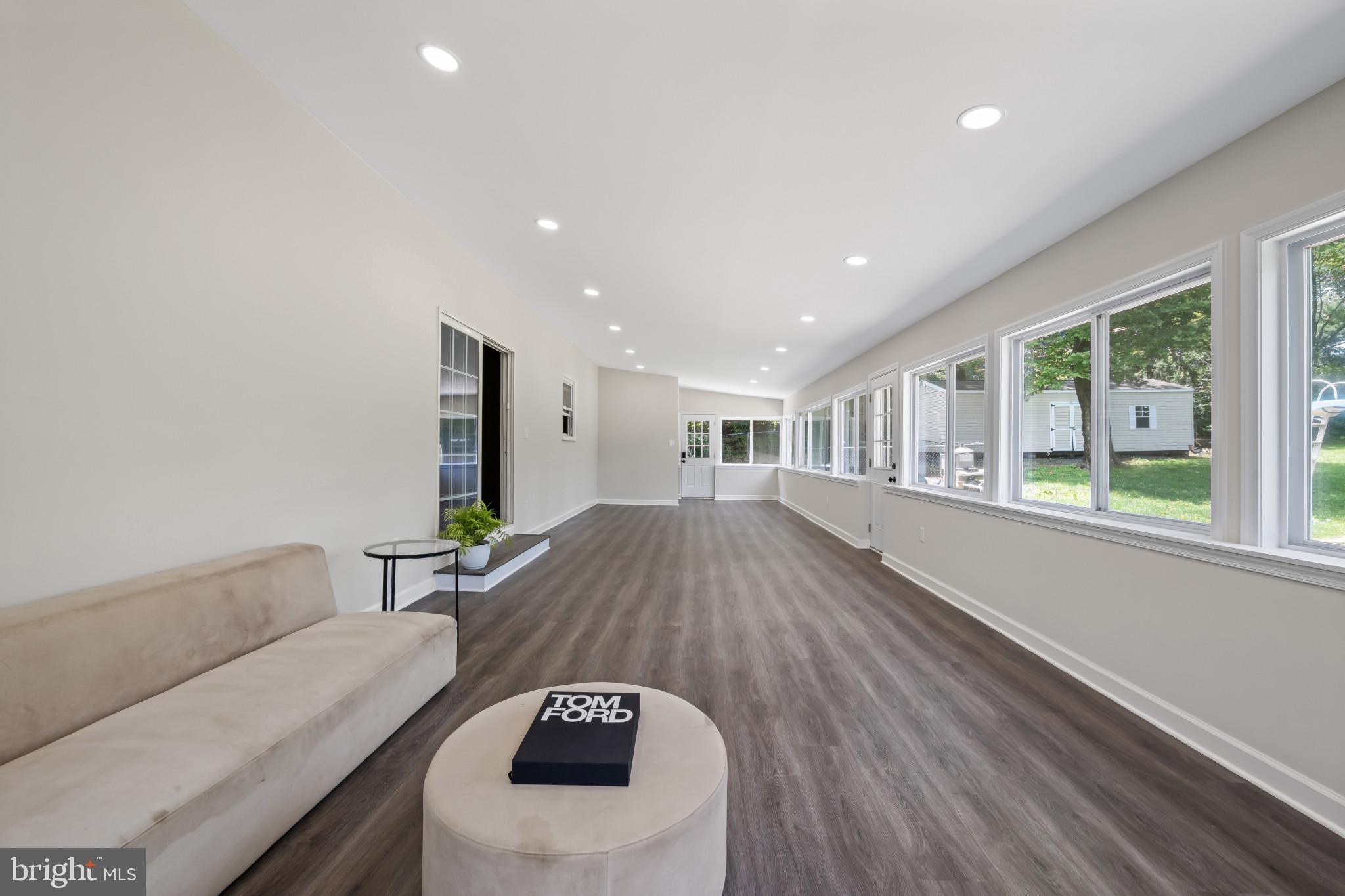 PRESIDENTIAL PARK - Residential