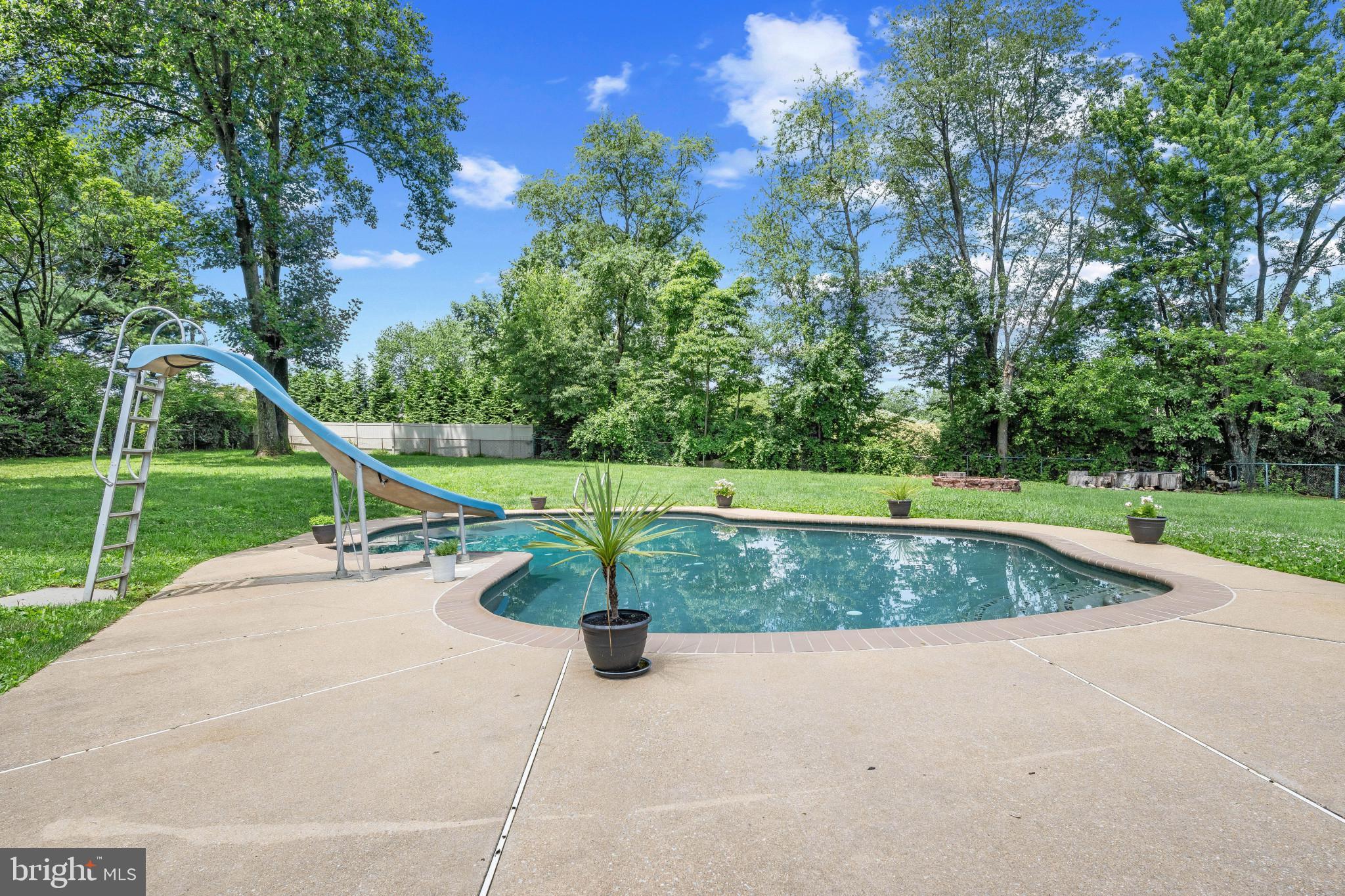 PRESIDENTIAL PARK - Residential