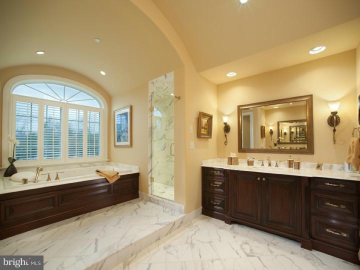 WHITE HORSE - Residential