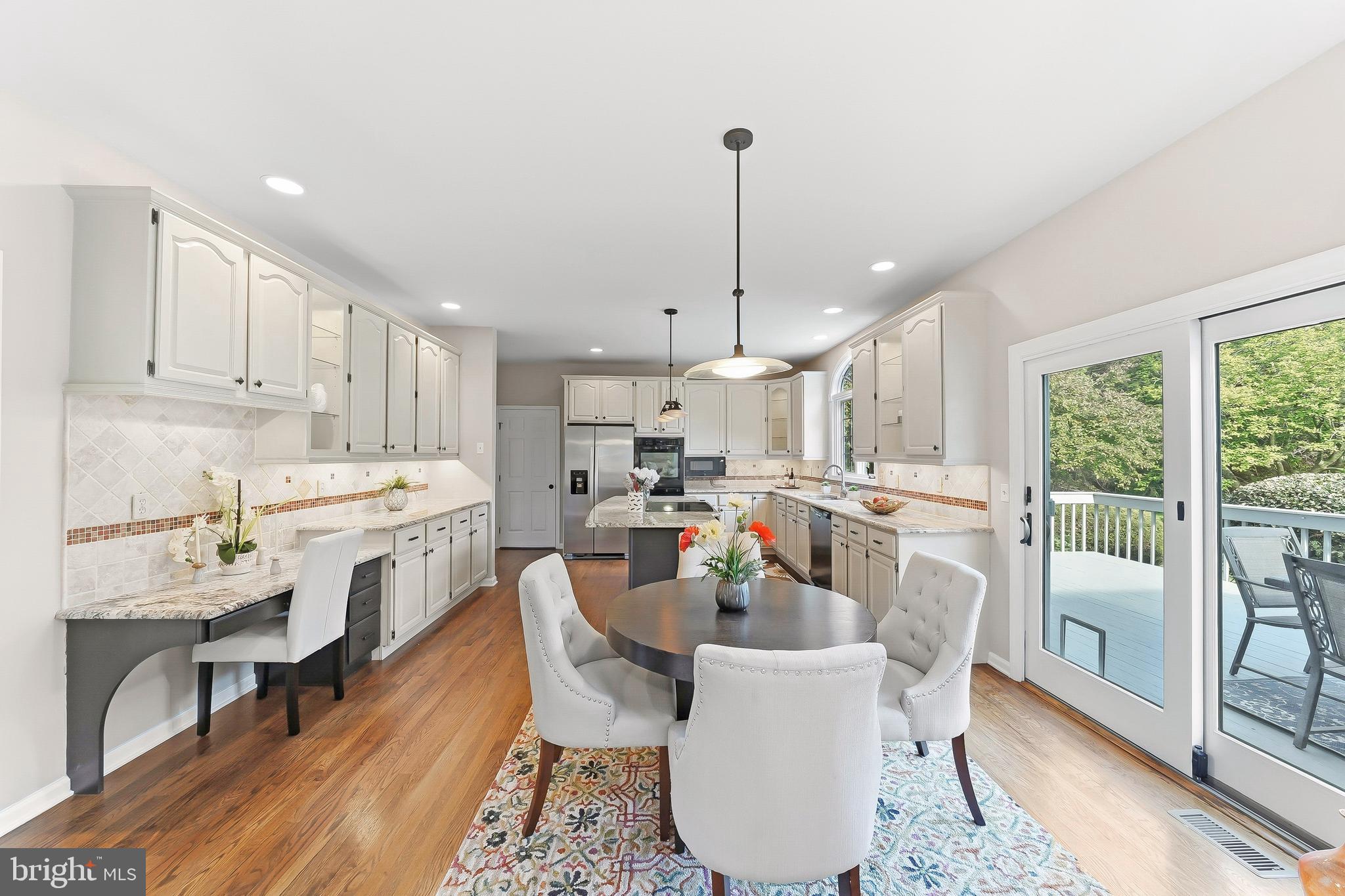 HICKORY HILL - Residential
