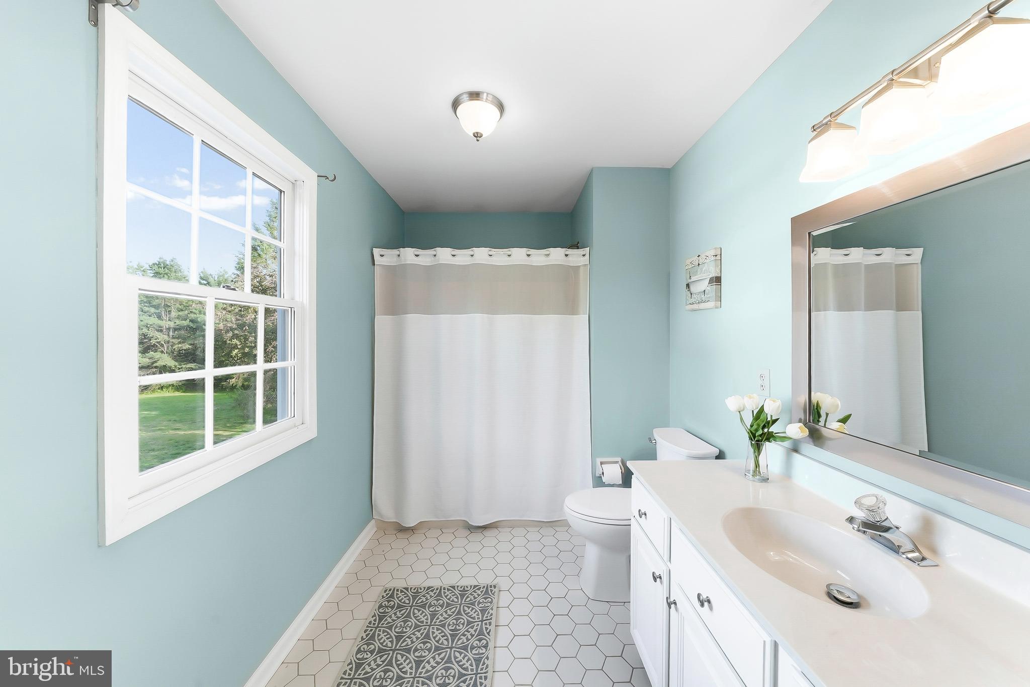 HICKORY HILL - Residential