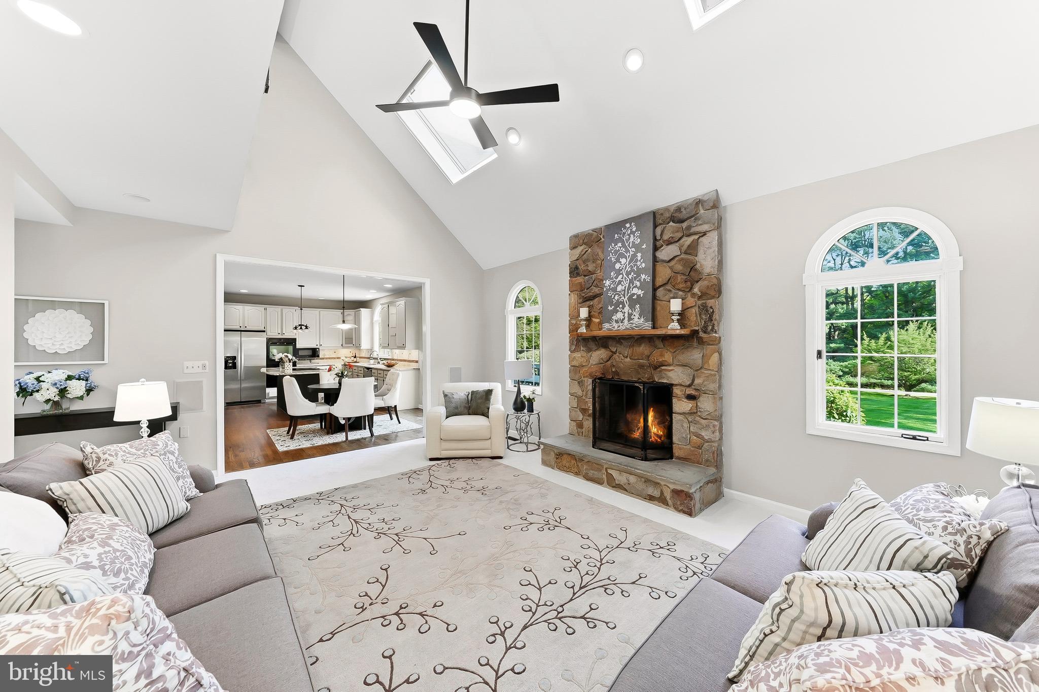HICKORY HILL - Residential