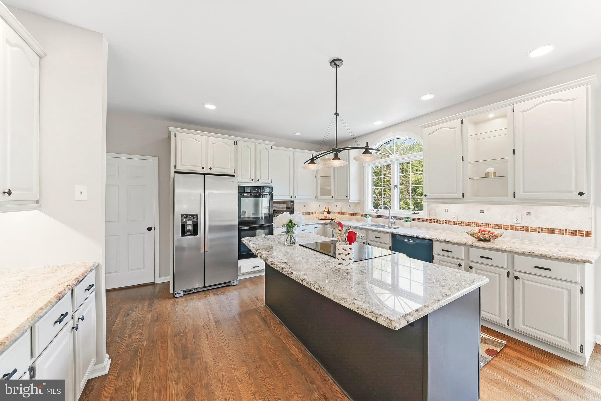 HICKORY HILL - Residential