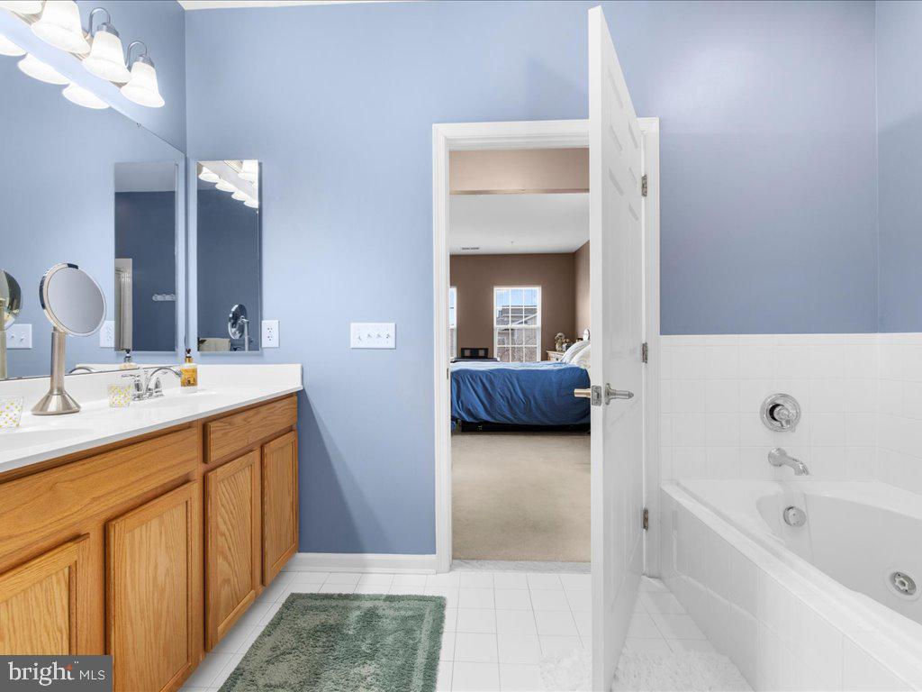 STONEY RUN - Residential Lease