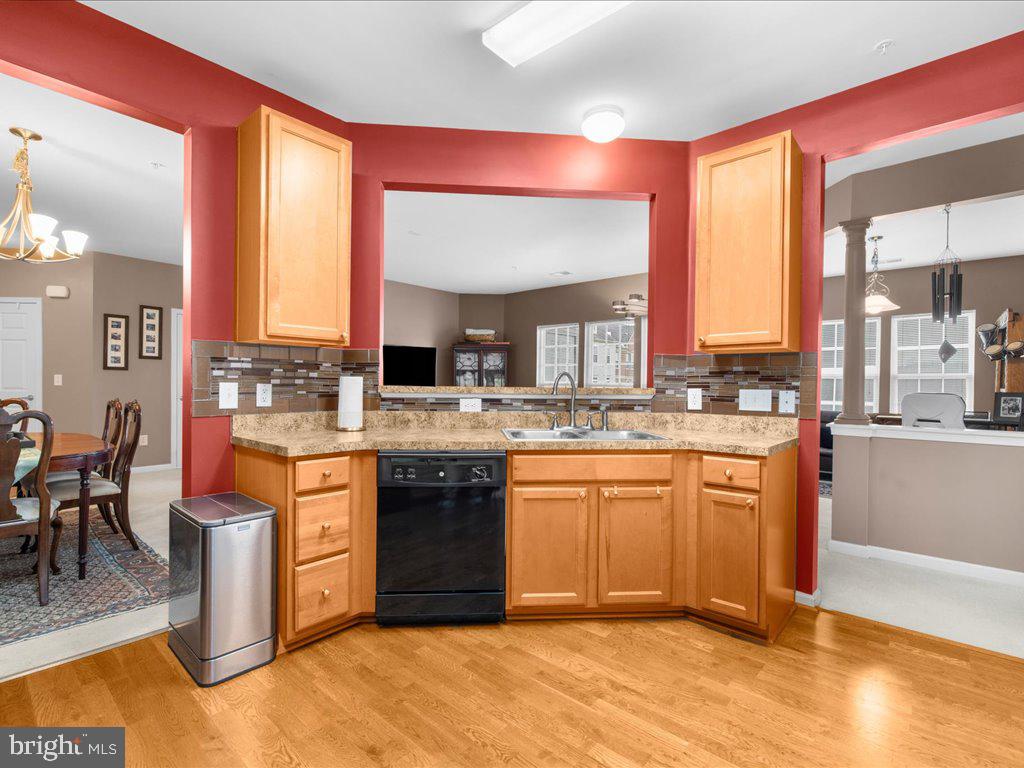 STONEY RUN - Residential Lease