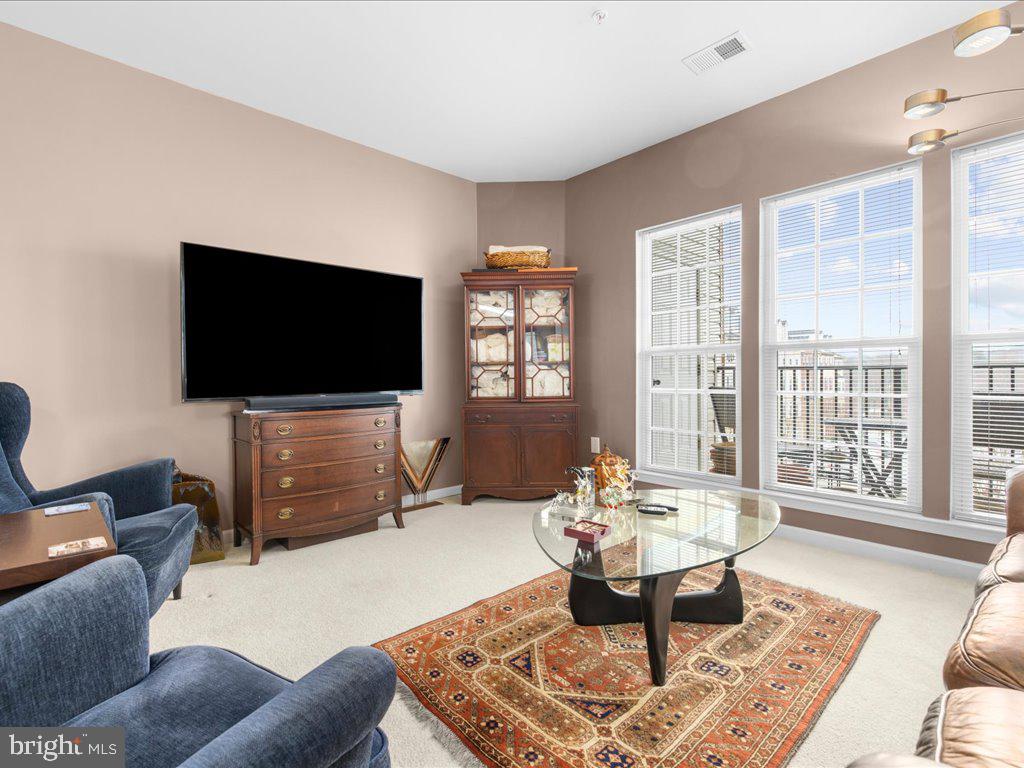 STONEY RUN - Residential Lease