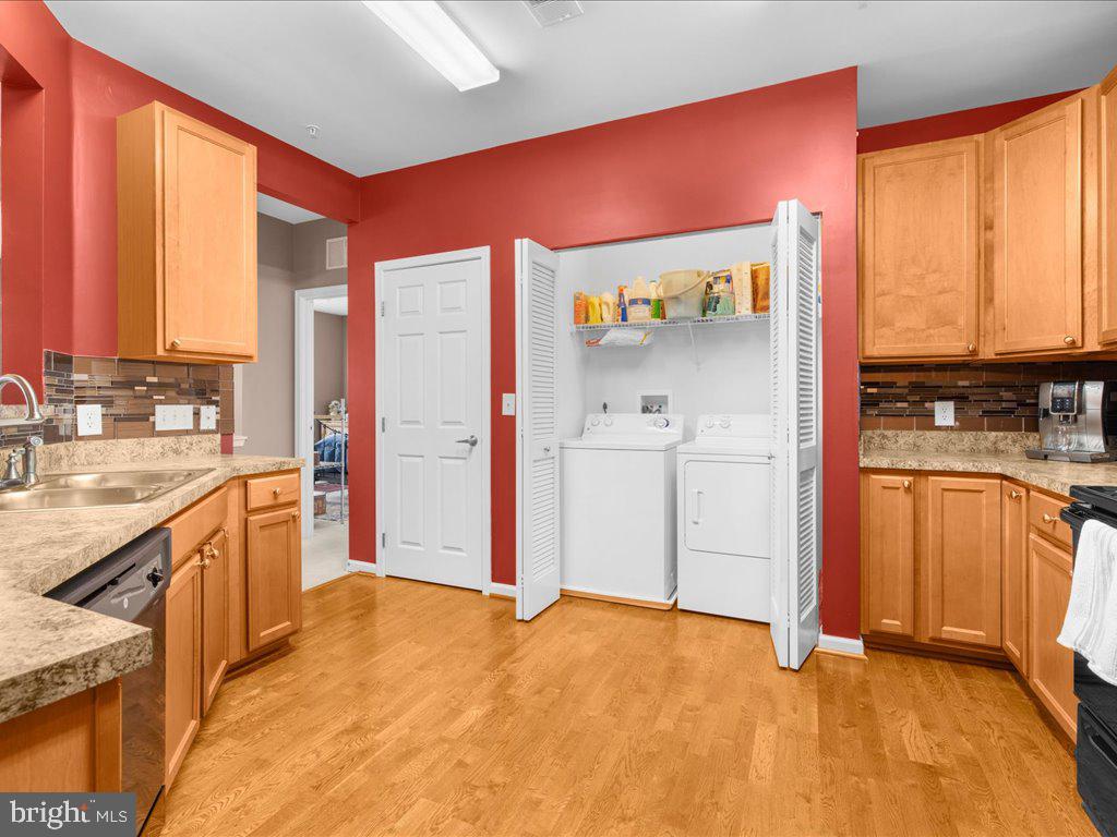 STONEY RUN - Residential Lease