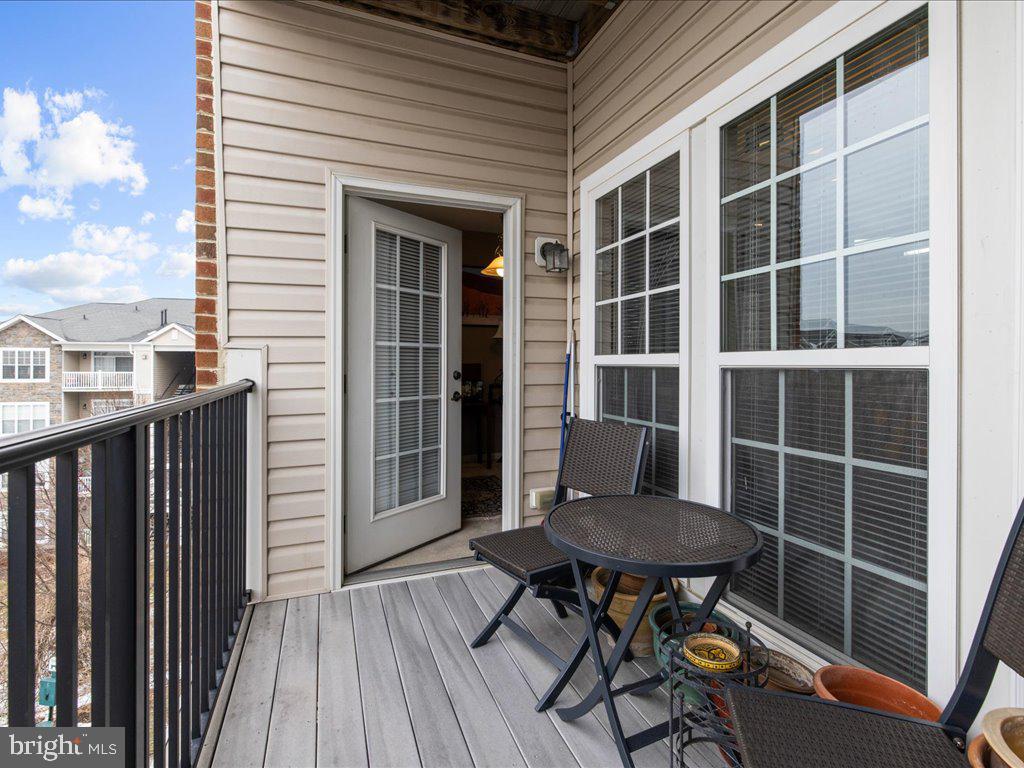 STONEY RUN - Residential Lease