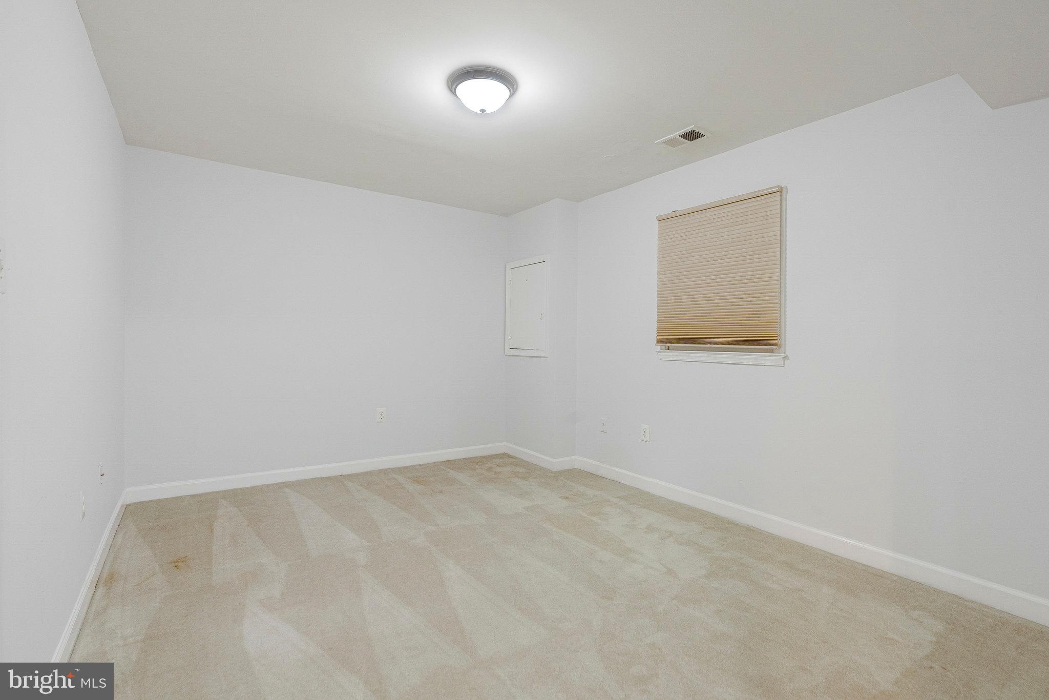 OLD DOMINION SQUARE - Residential