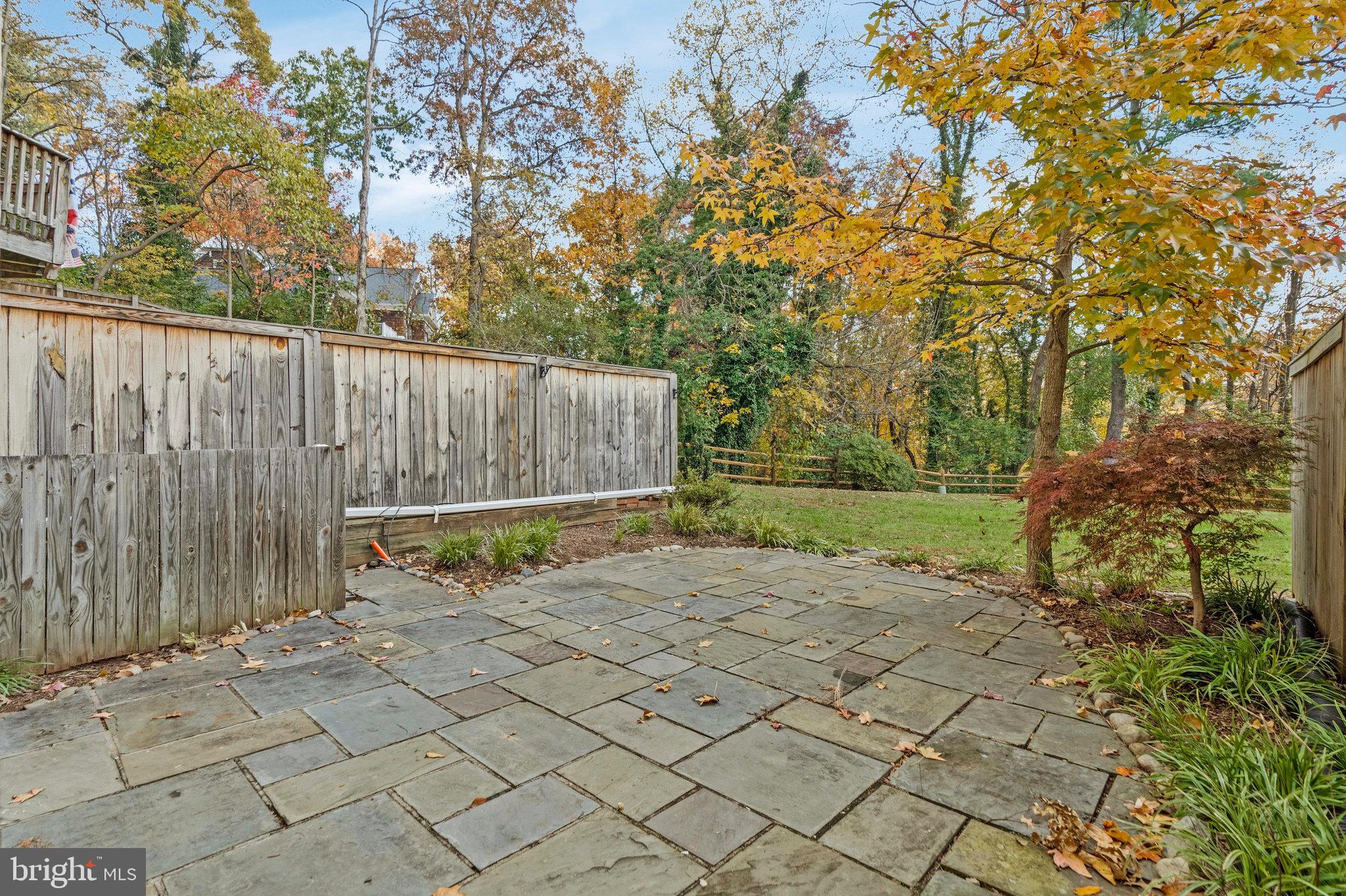 OLD DOMINION SQUARE - Residential