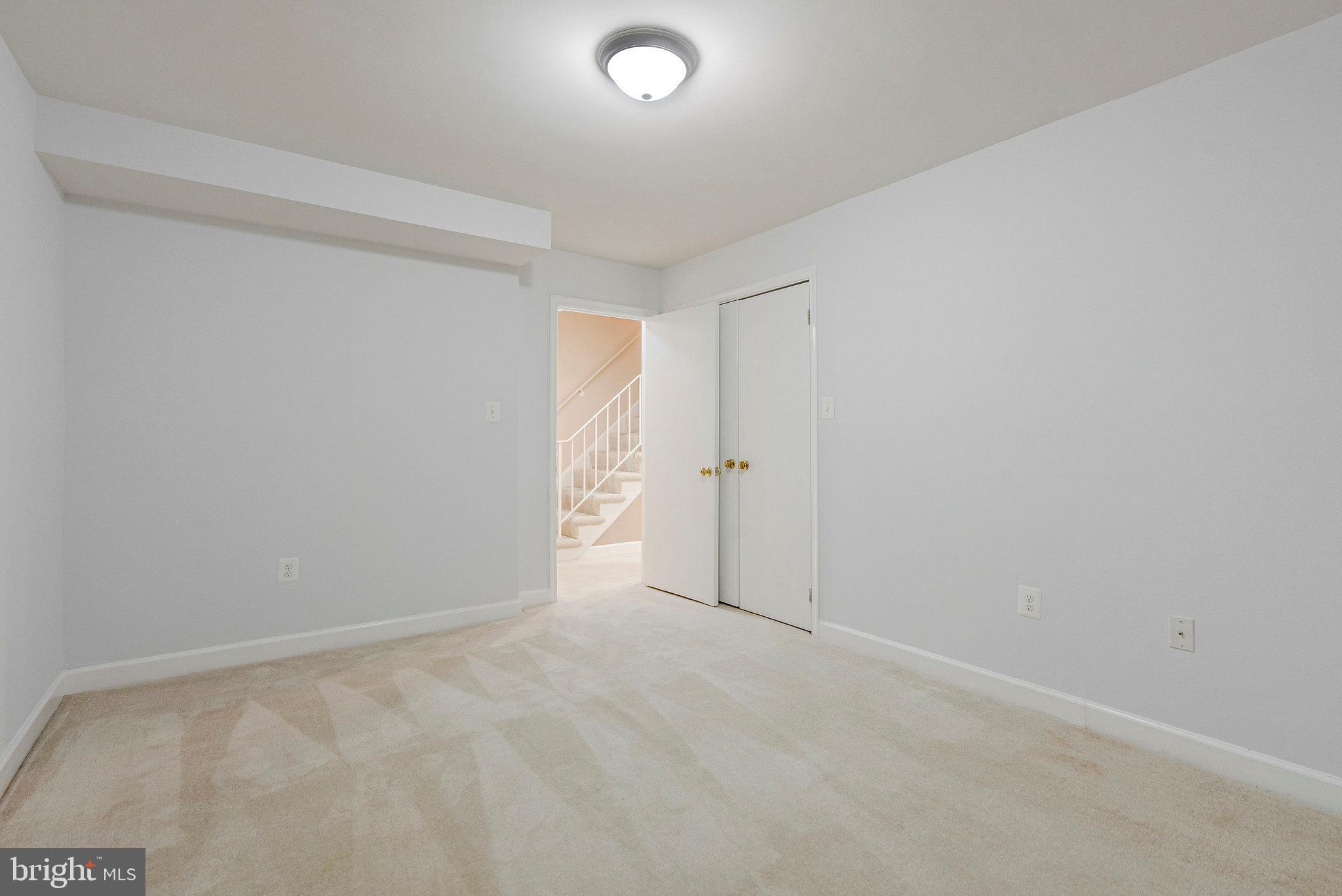 OLD DOMINION SQUARE - Residential