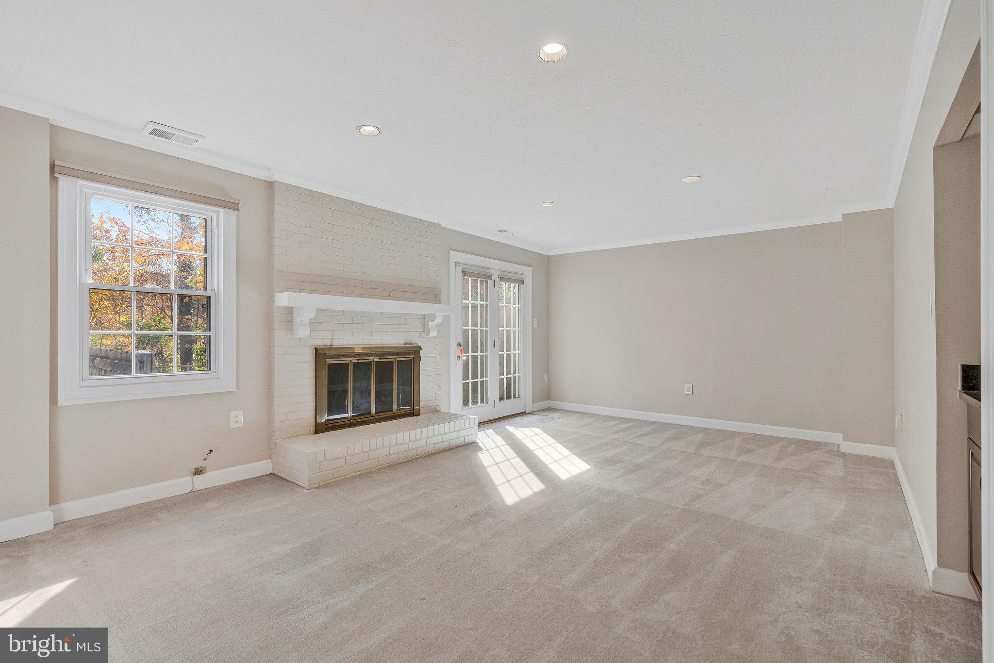 OLD DOMINION SQUARE - Residential