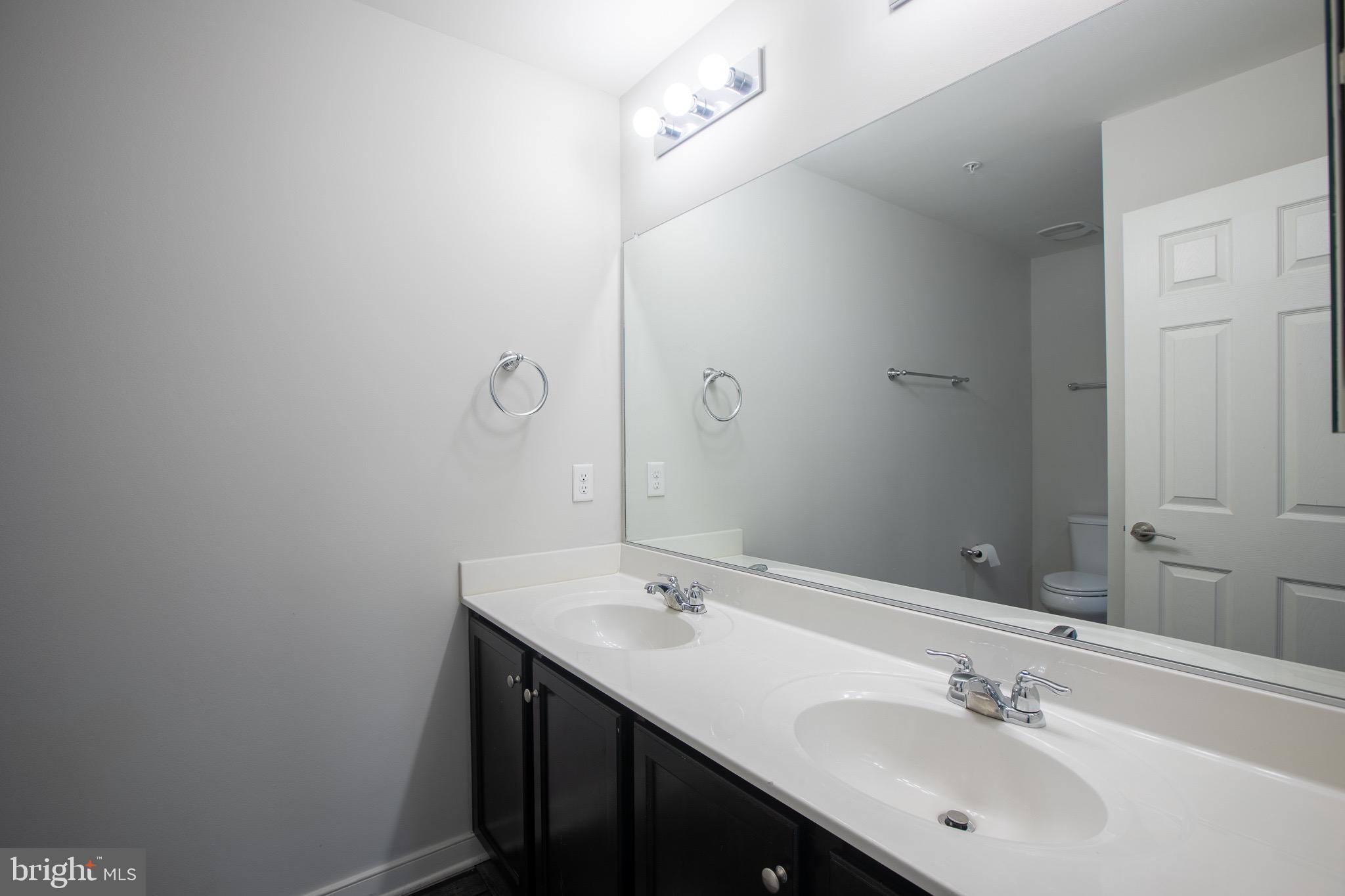 GAITHERSBURG - Residential Lease