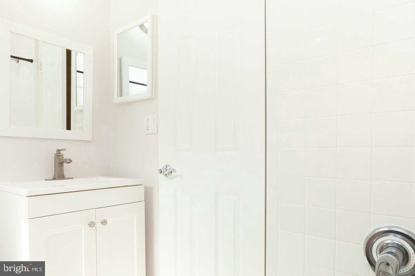 FAIRLINGTON VILLAGES - Residential Lease