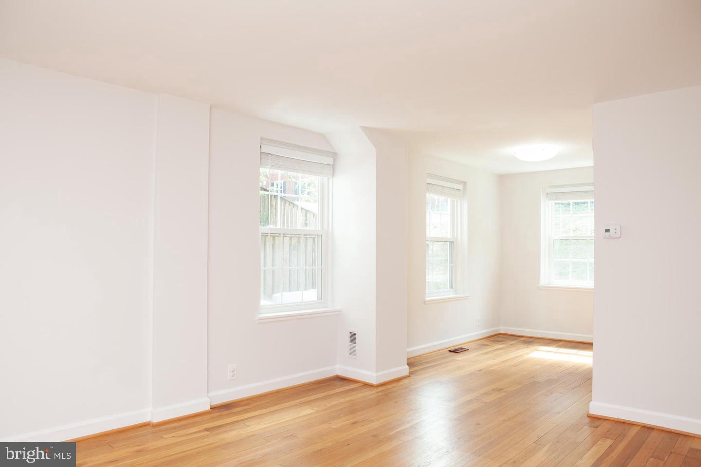 FAIRLINGTON VILLAGES - Residential Lease