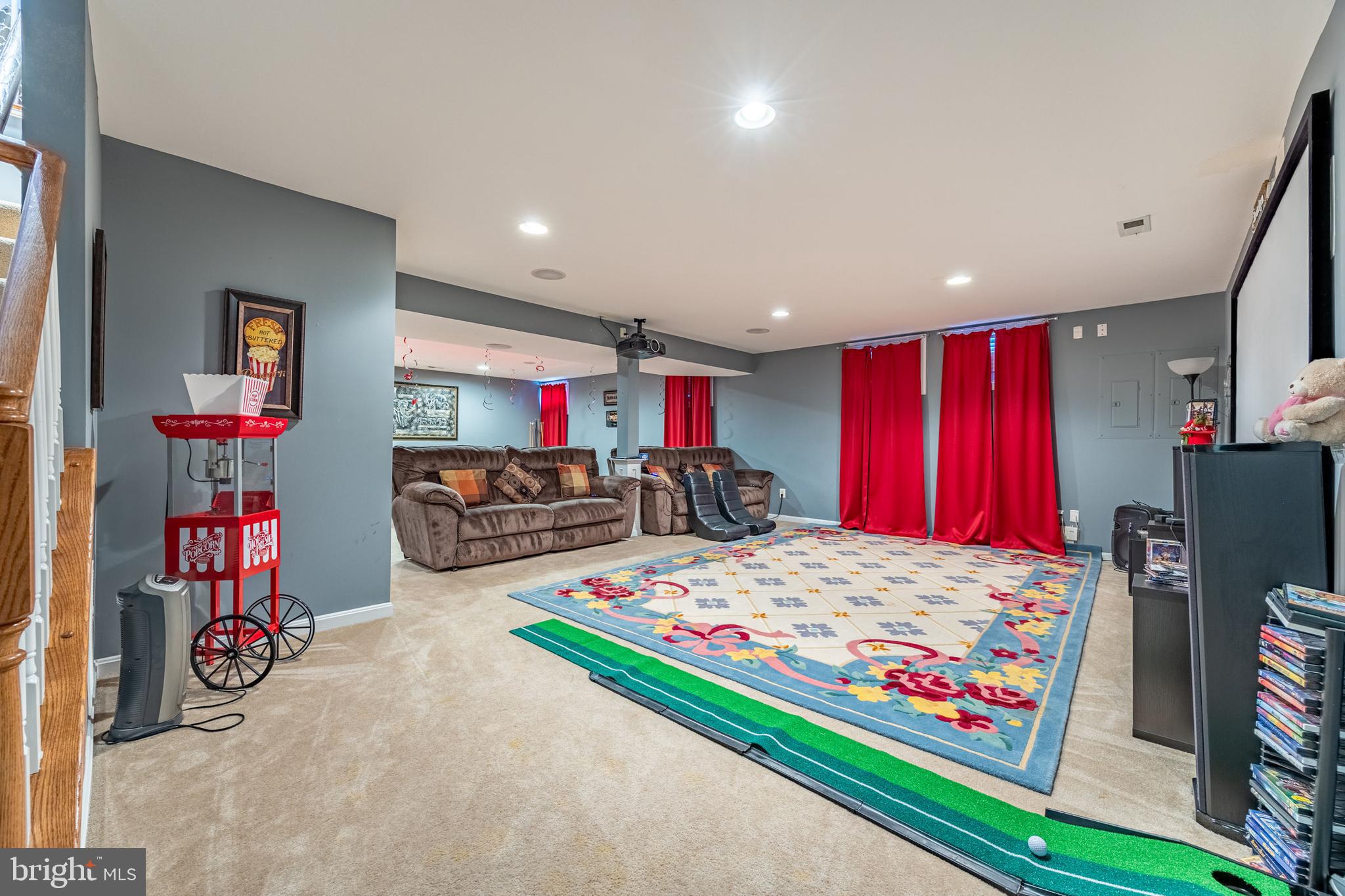 WALNEY WOODS - Residential