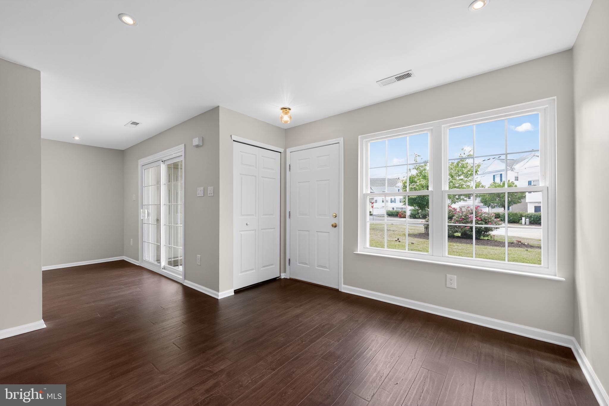 3106 EBBTIDE LANE