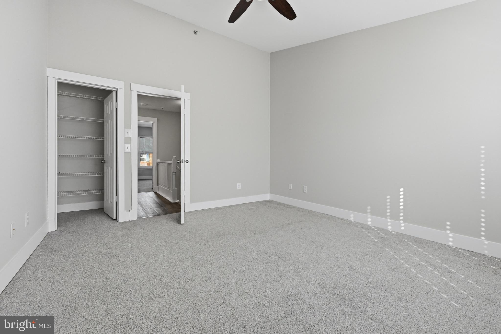 LYONS GATE - Residential