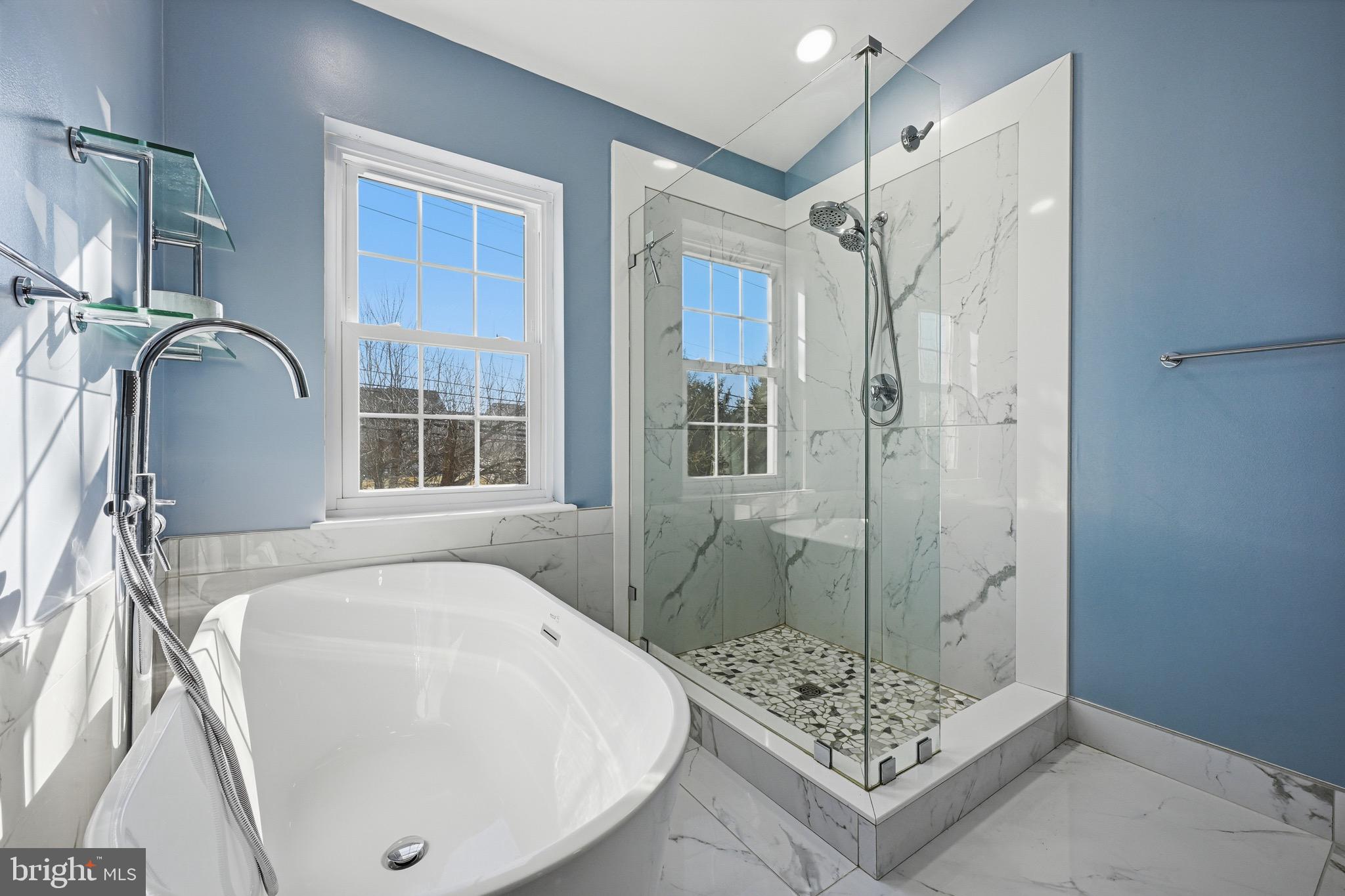 LYONS GATE - Residential