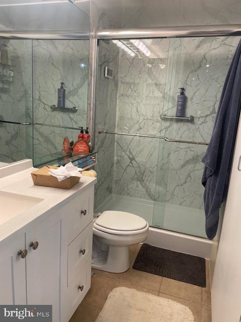 PROMENADE TOWERS - Residential Lease