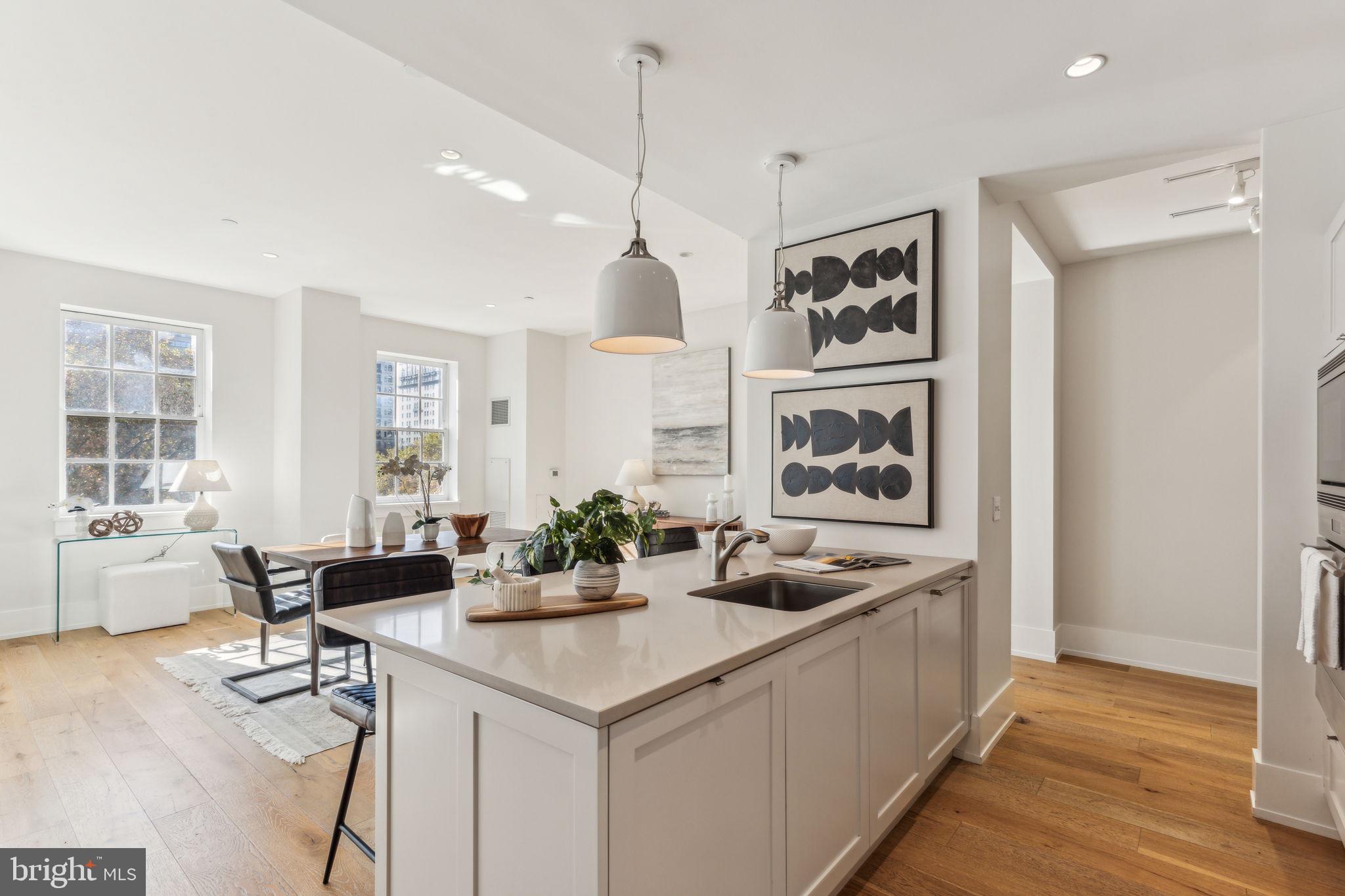 RITTENHOUSE SQUARE - Residential Lease