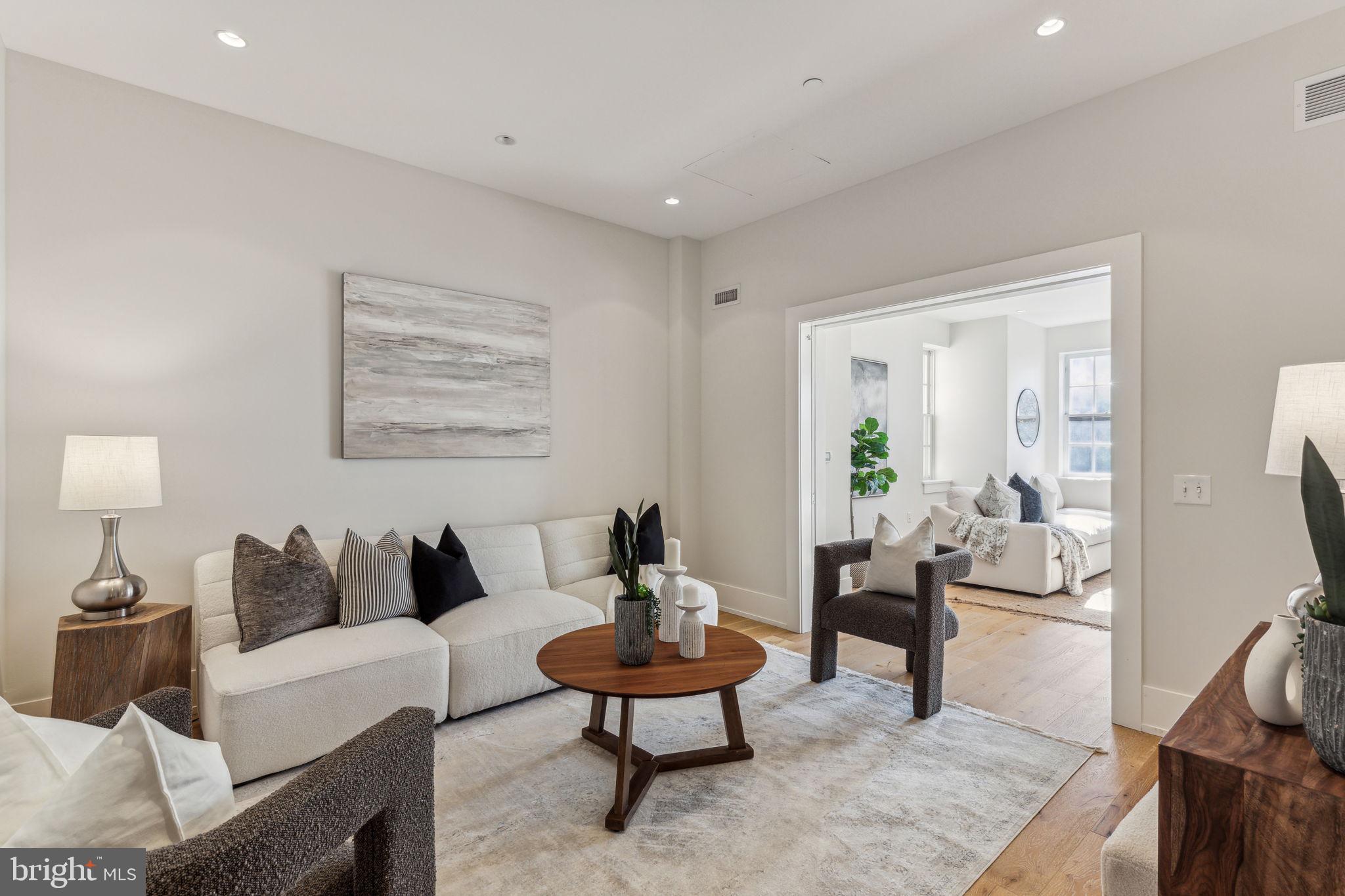 RITTENHOUSE SQUARE - Residential Lease