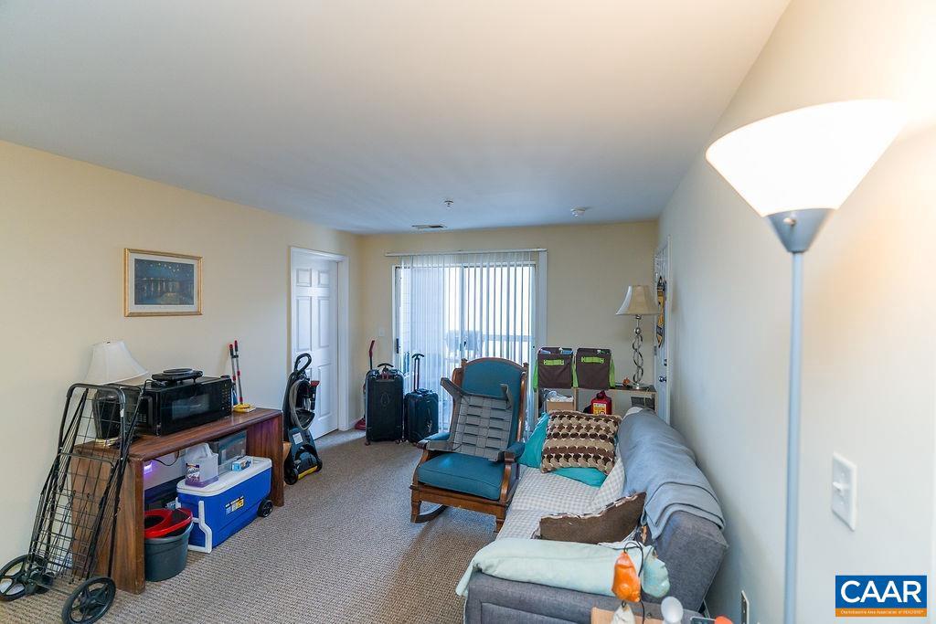 EAGLES LANDING - Residential