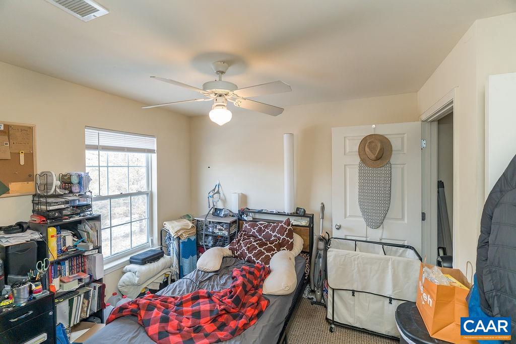 EAGLES LANDING - Residential