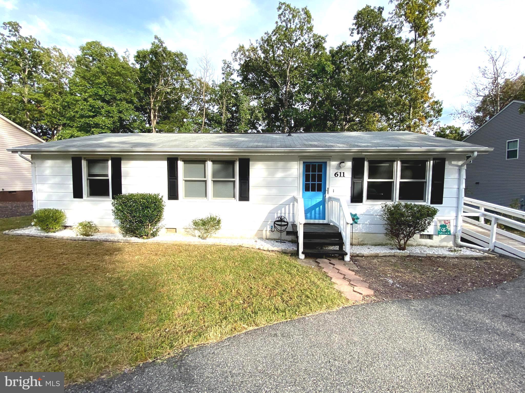 611 YORKTOWN BOULEVARD