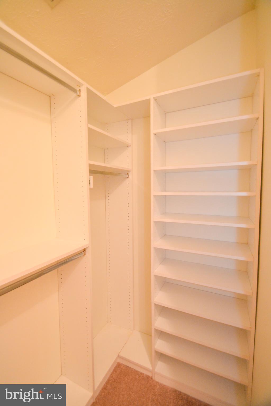 OWINGS MILLS - Residential