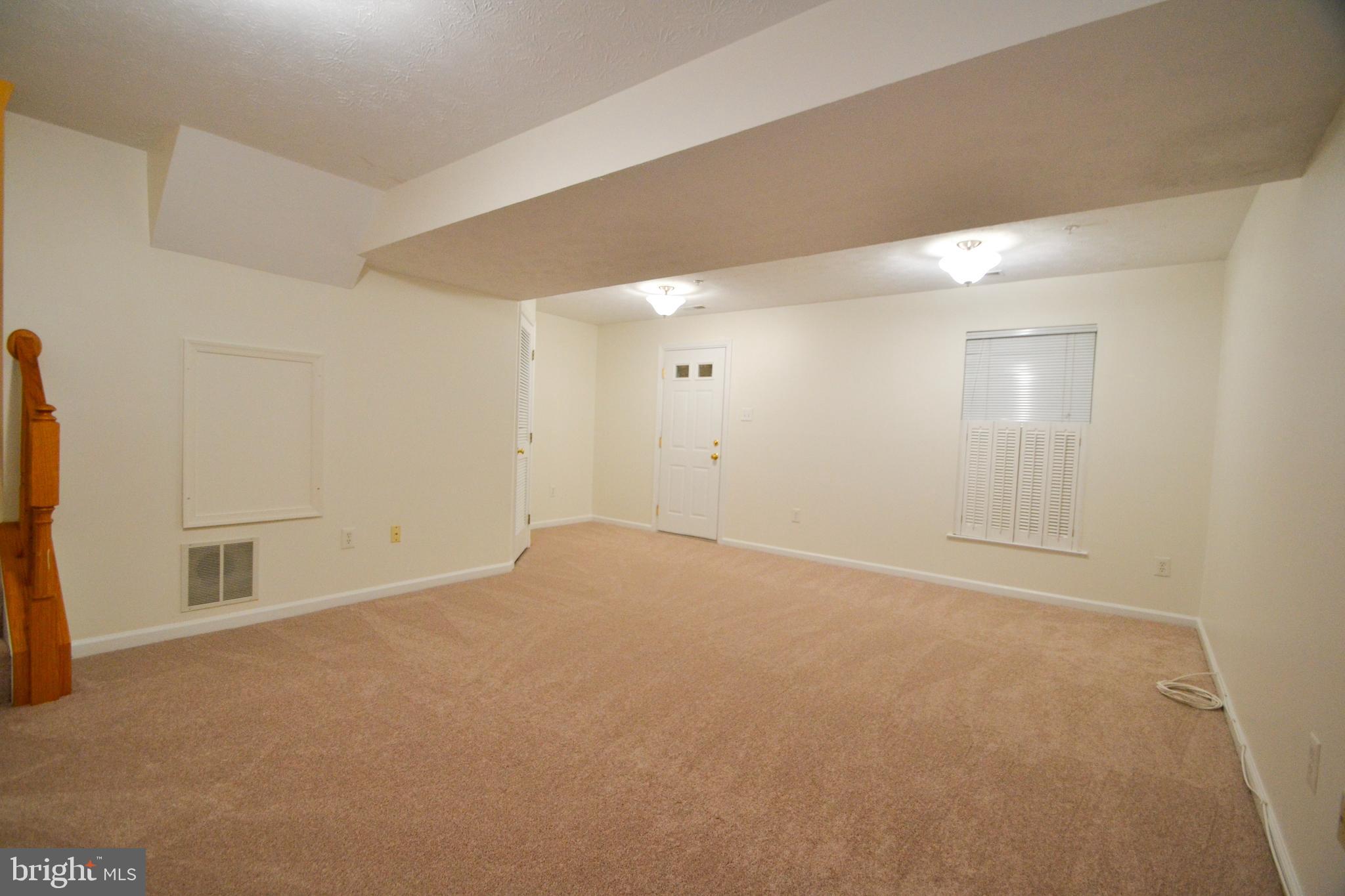 OWINGS MILLS - Residential