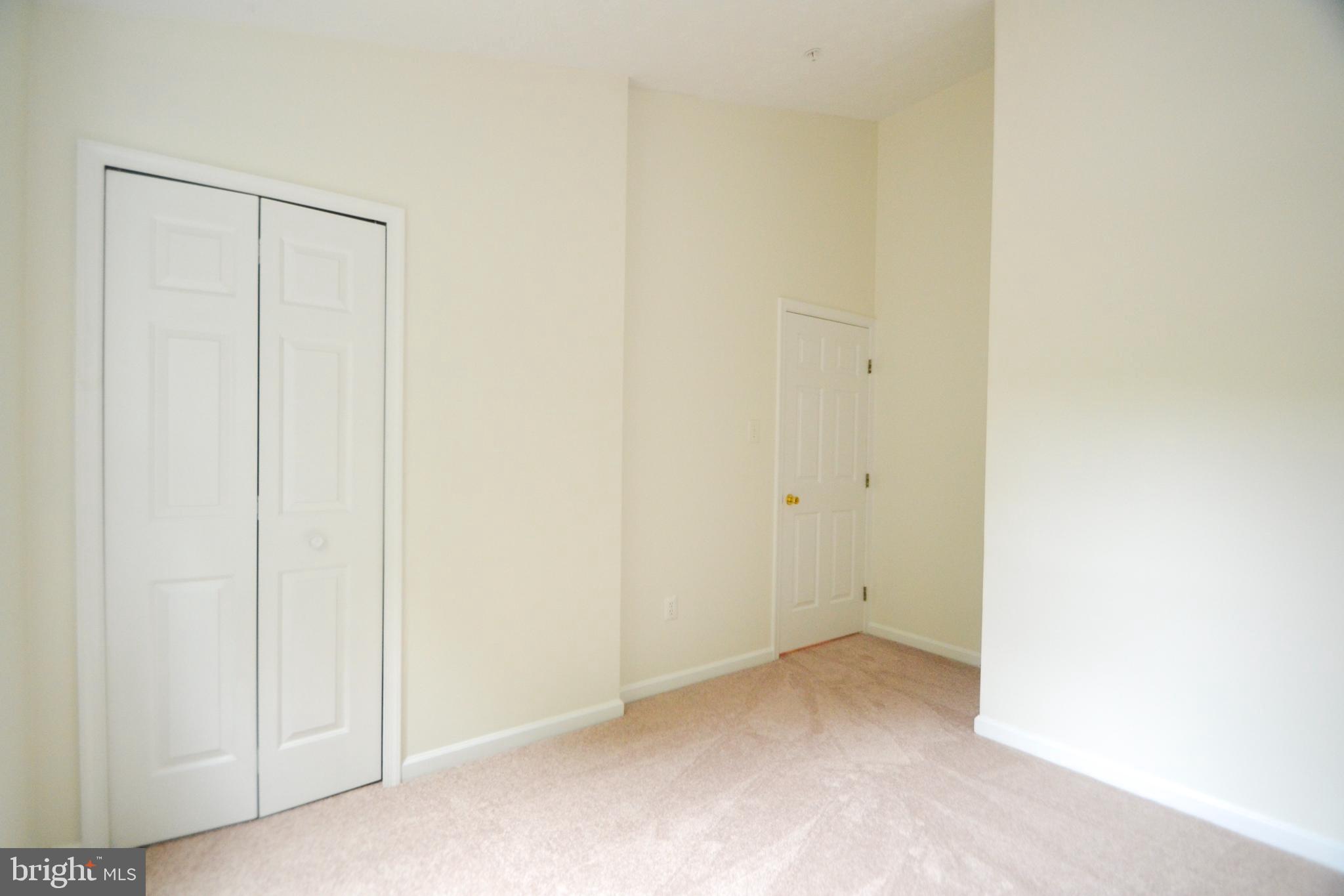 OWINGS MILLS - Residential