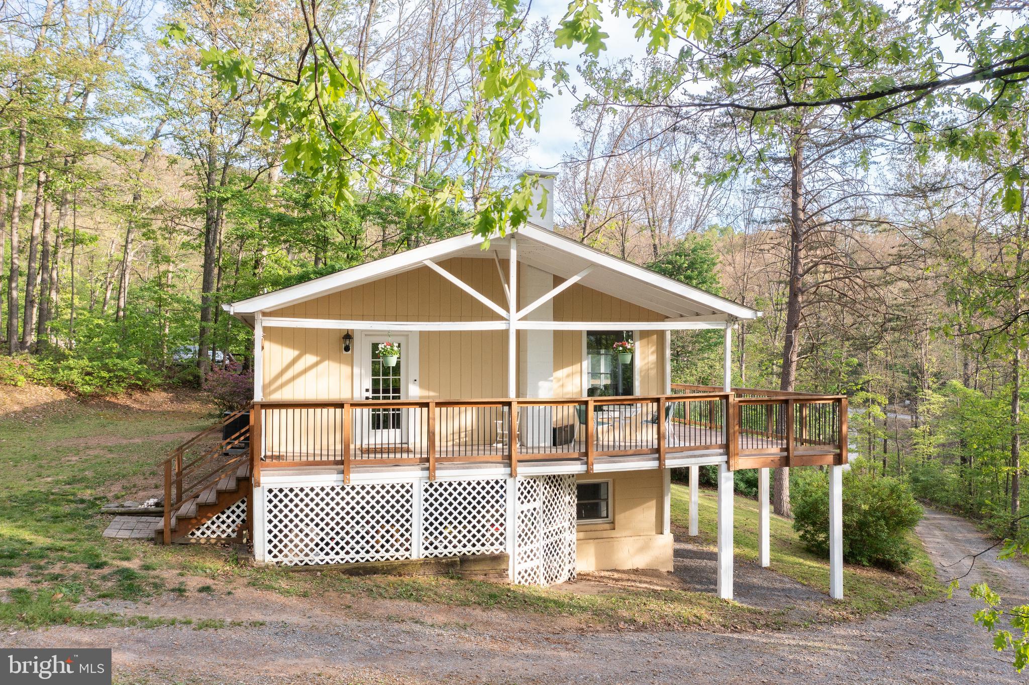 455 HUCKLEBERRY DRIVE