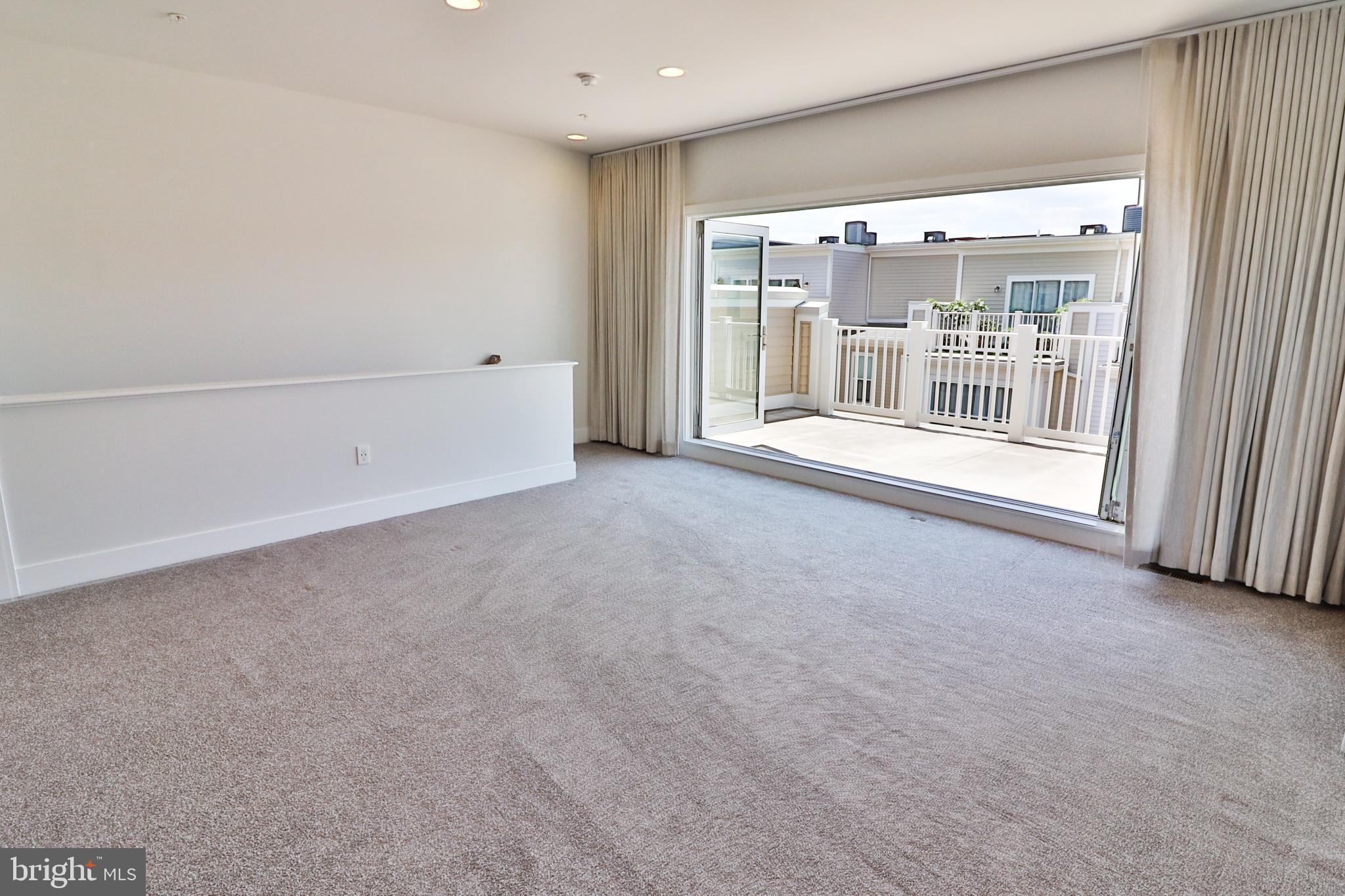 KING FARM - Residential Lease