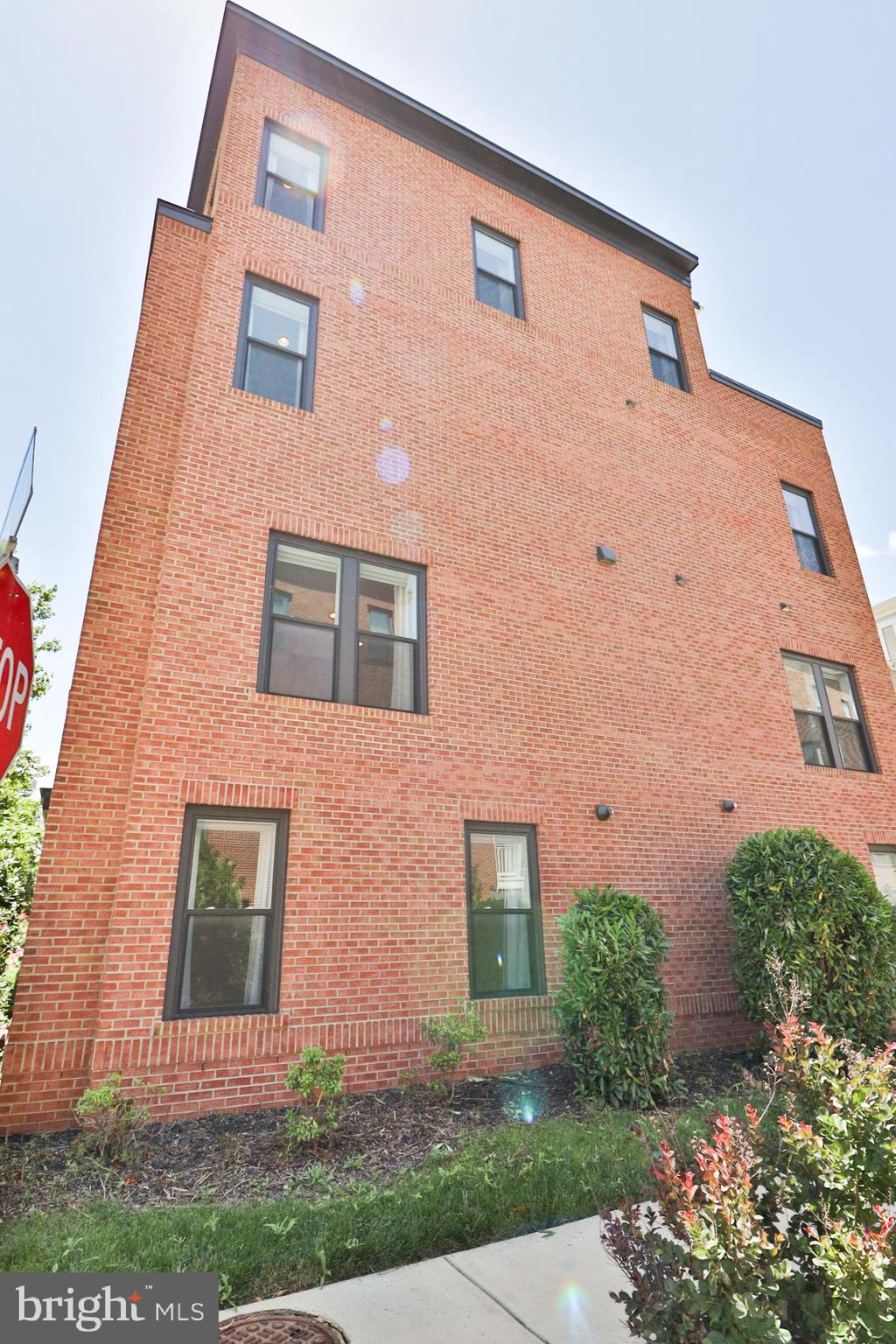 KING FARM - Residential Lease