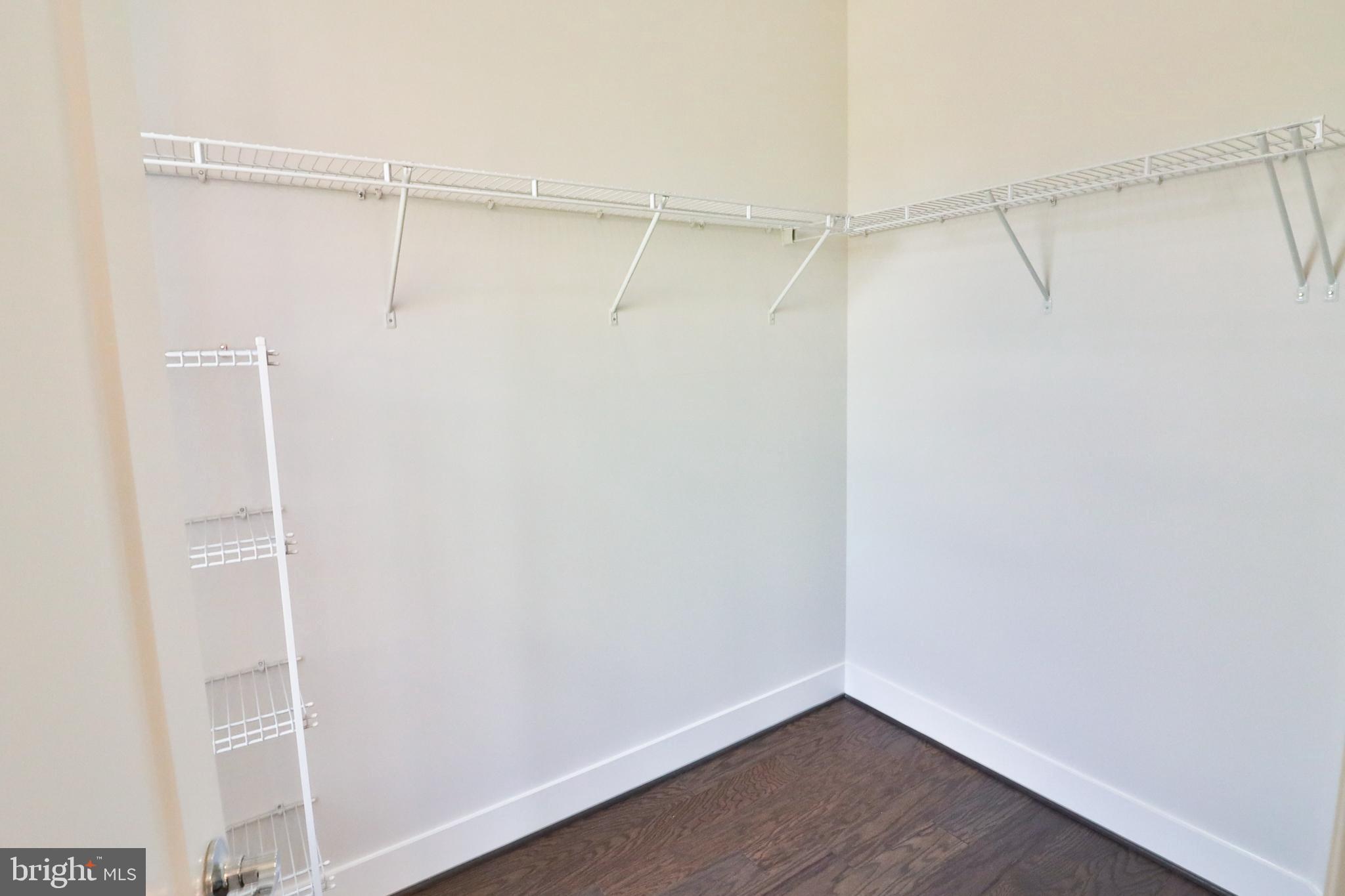 KING FARM - Residential Lease