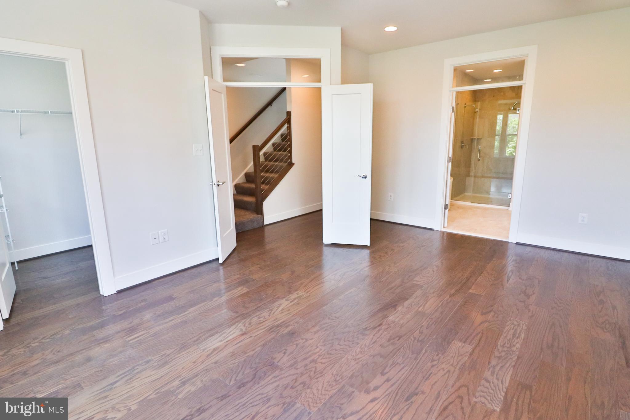 KING FARM - Residential Lease