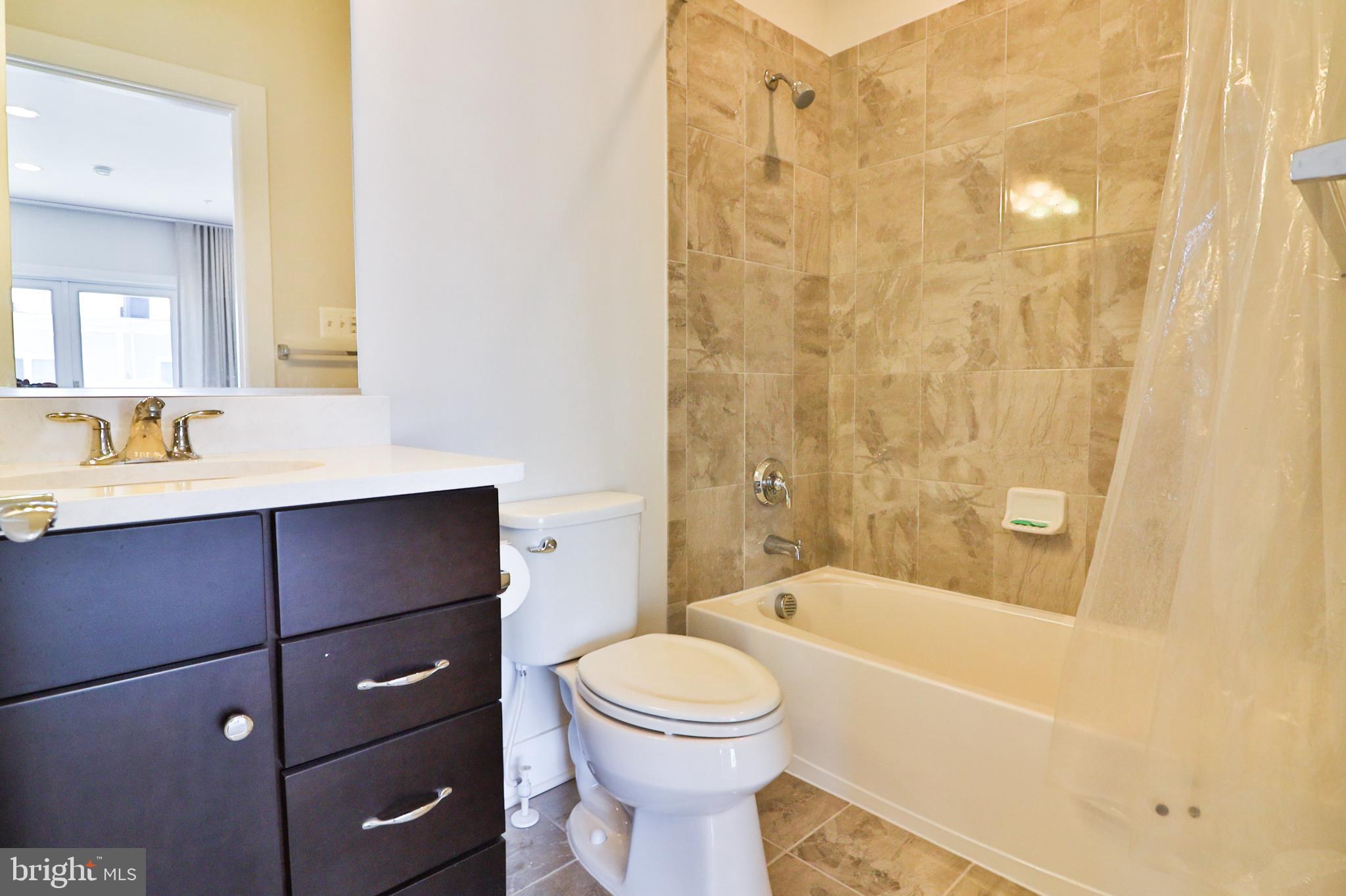 KING FARM - Residential Lease