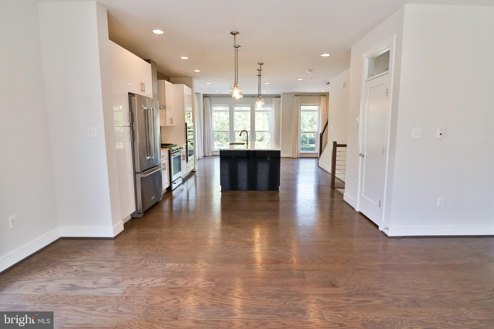 KING FARM - Residential Lease