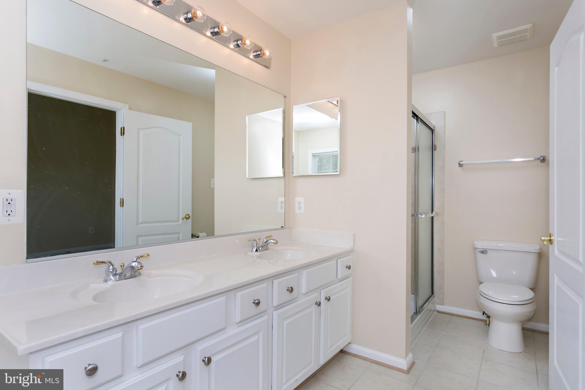 GOVERNORS GRANT - Residential Lease