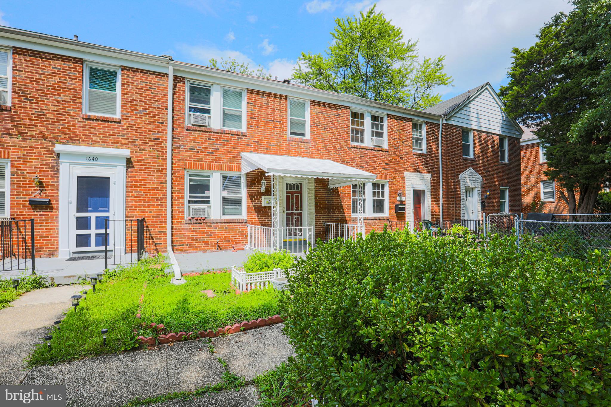 NORTHWOOD - Residential