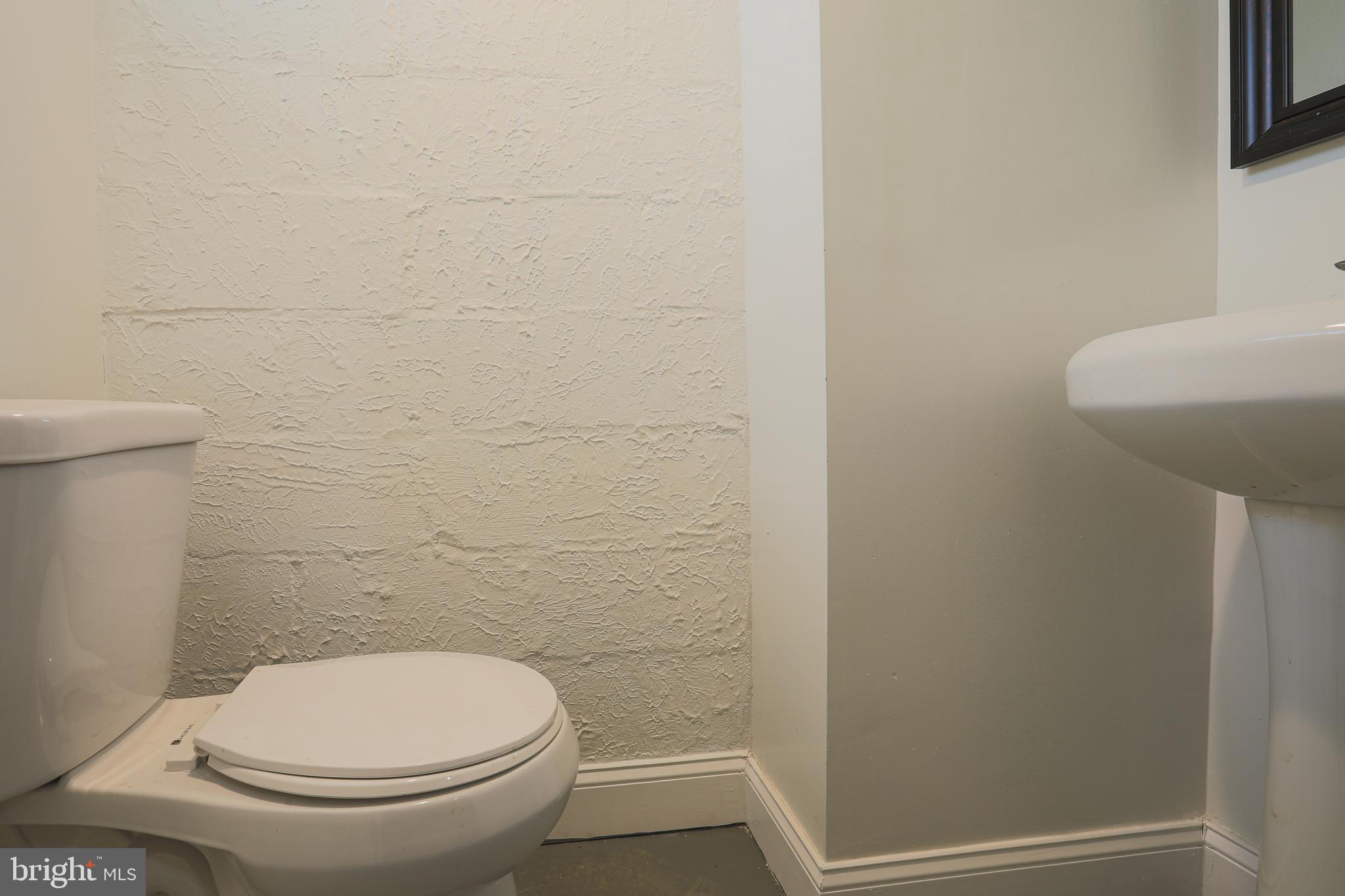 NORTHWOOD - Residential