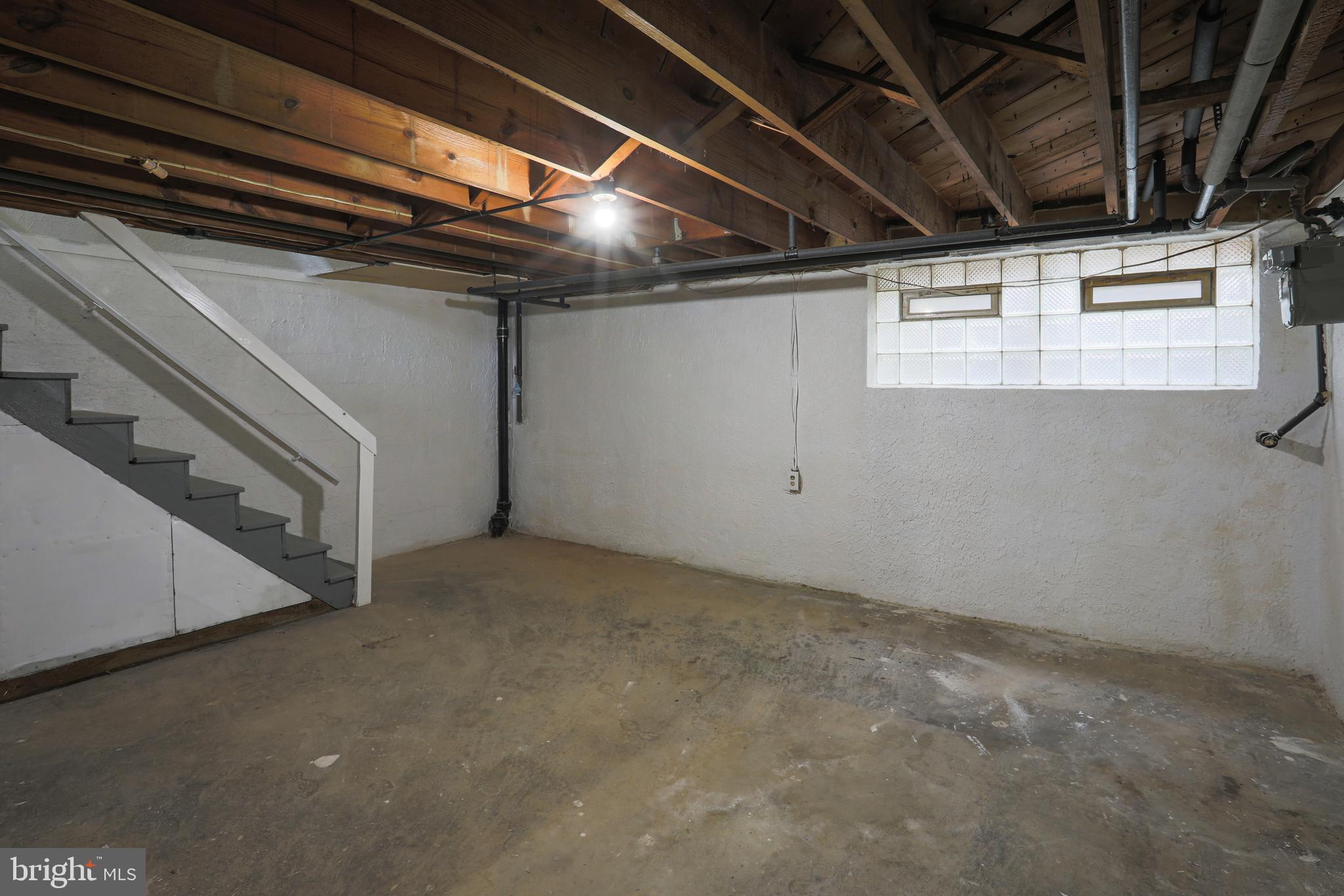 NORTHWOOD - Residential