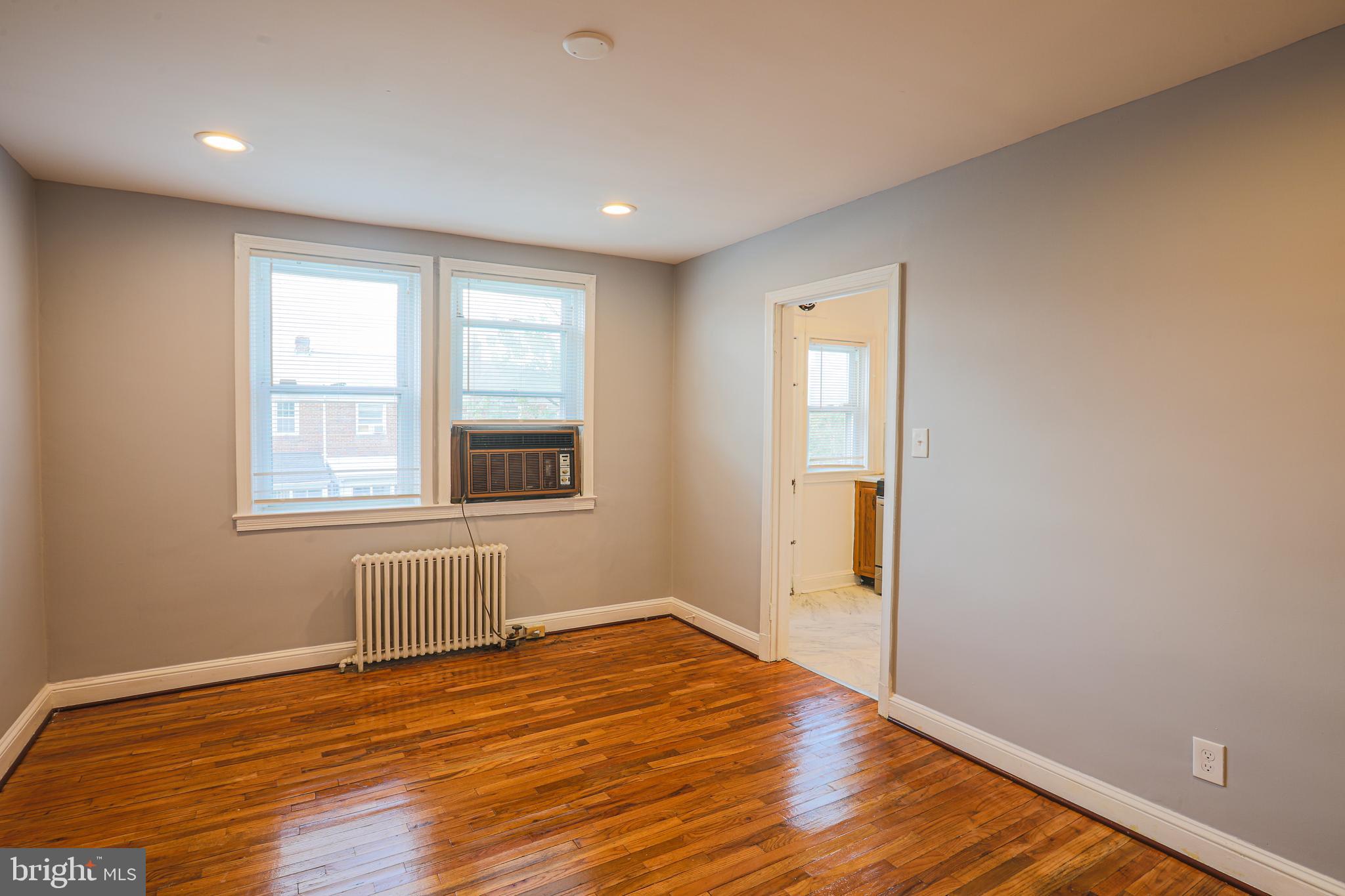 NORTHWOOD - Residential