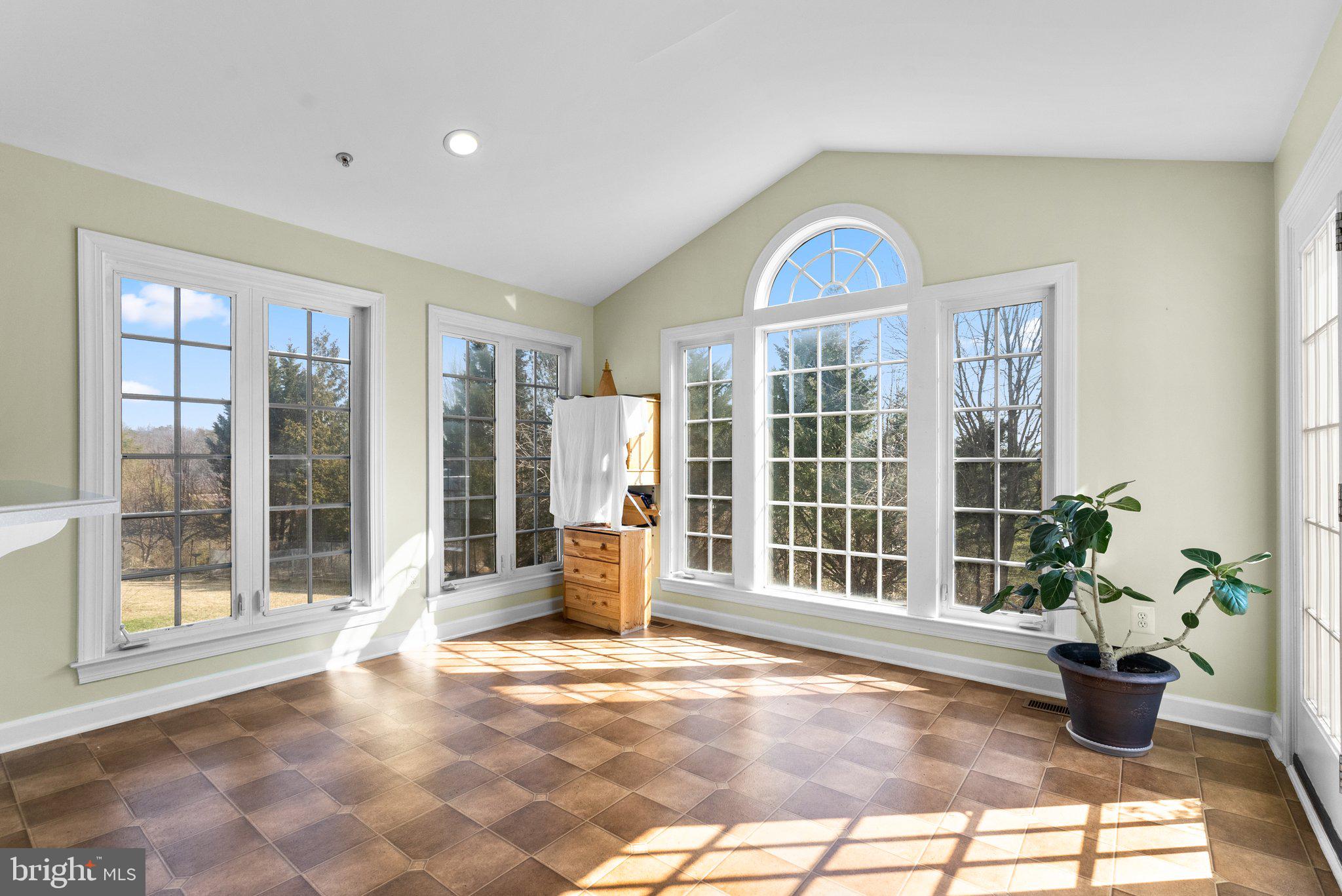 CROSS CREEK CLUB - Residential