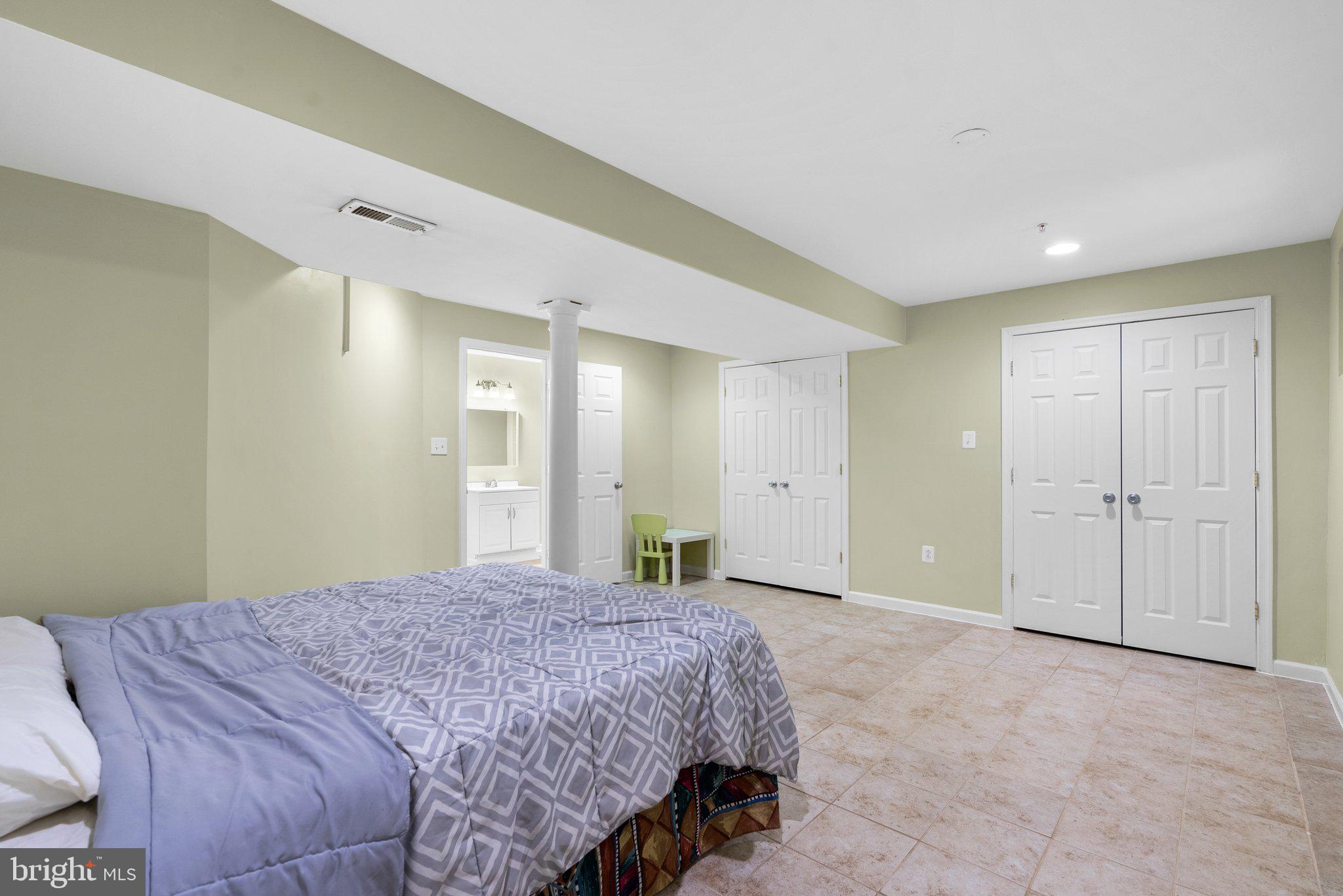 CROSS CREEK CLUB - Residential