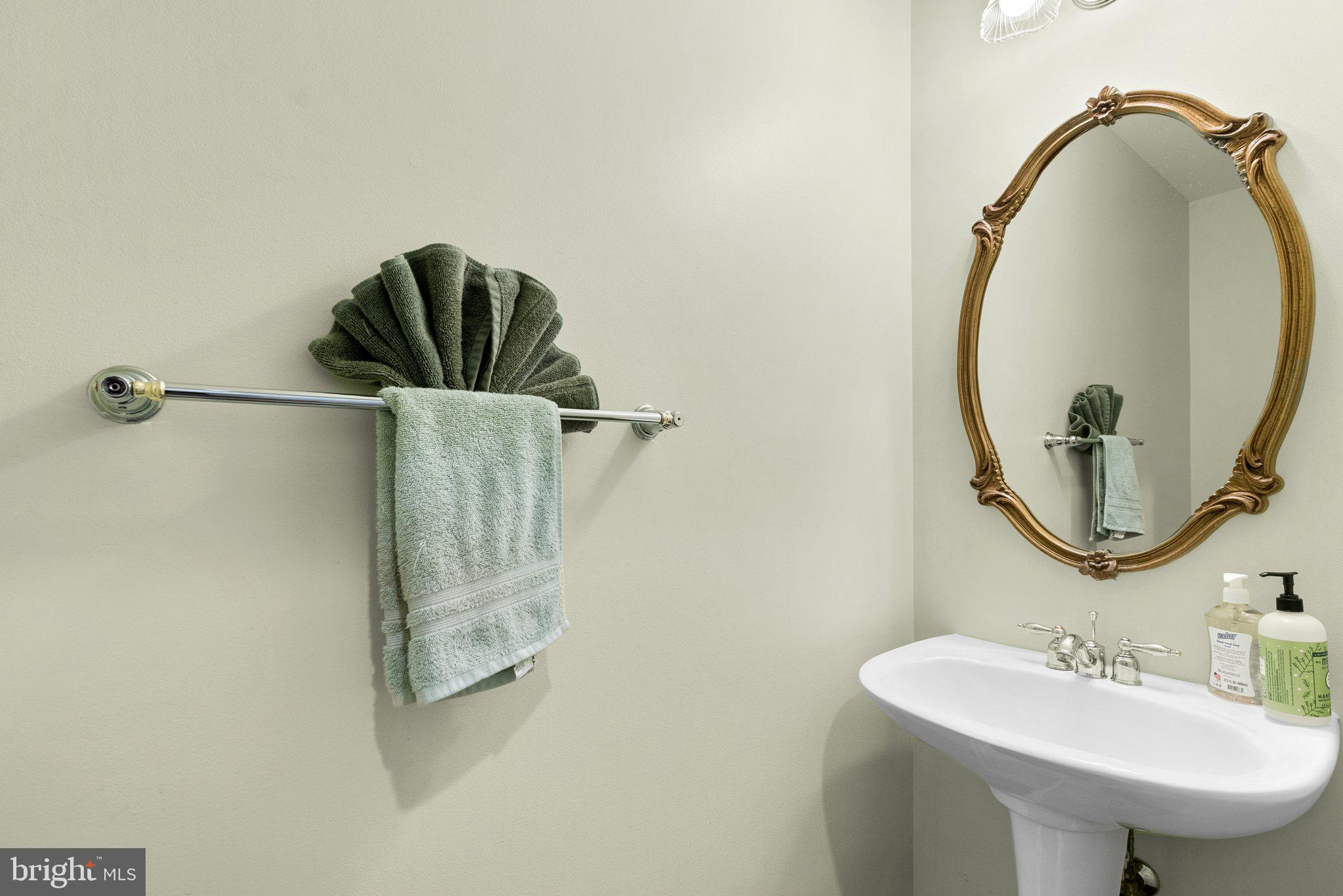 CROSS CREEK CLUB - Residential