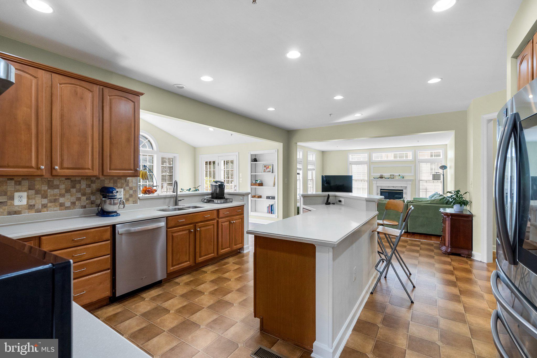 CROSS CREEK CLUB - Residential