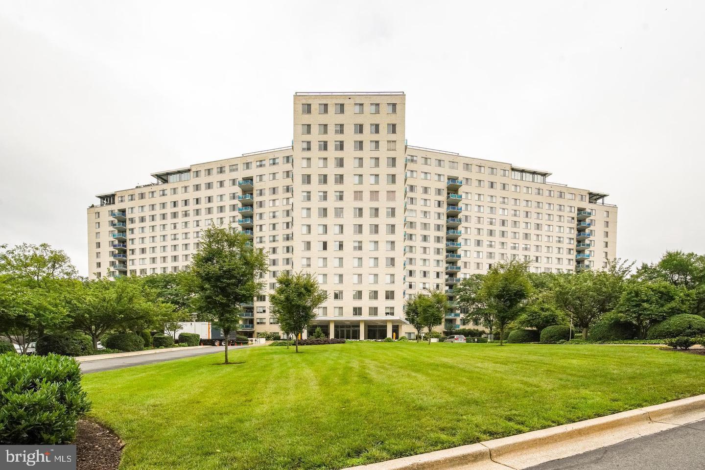 GROSVENOR PARK - Residential