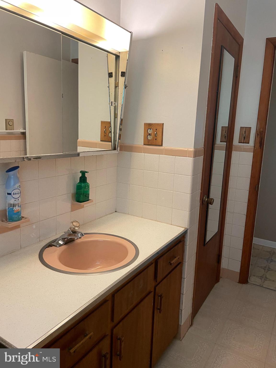 FRANKLIN TOWNSHIP - Residential